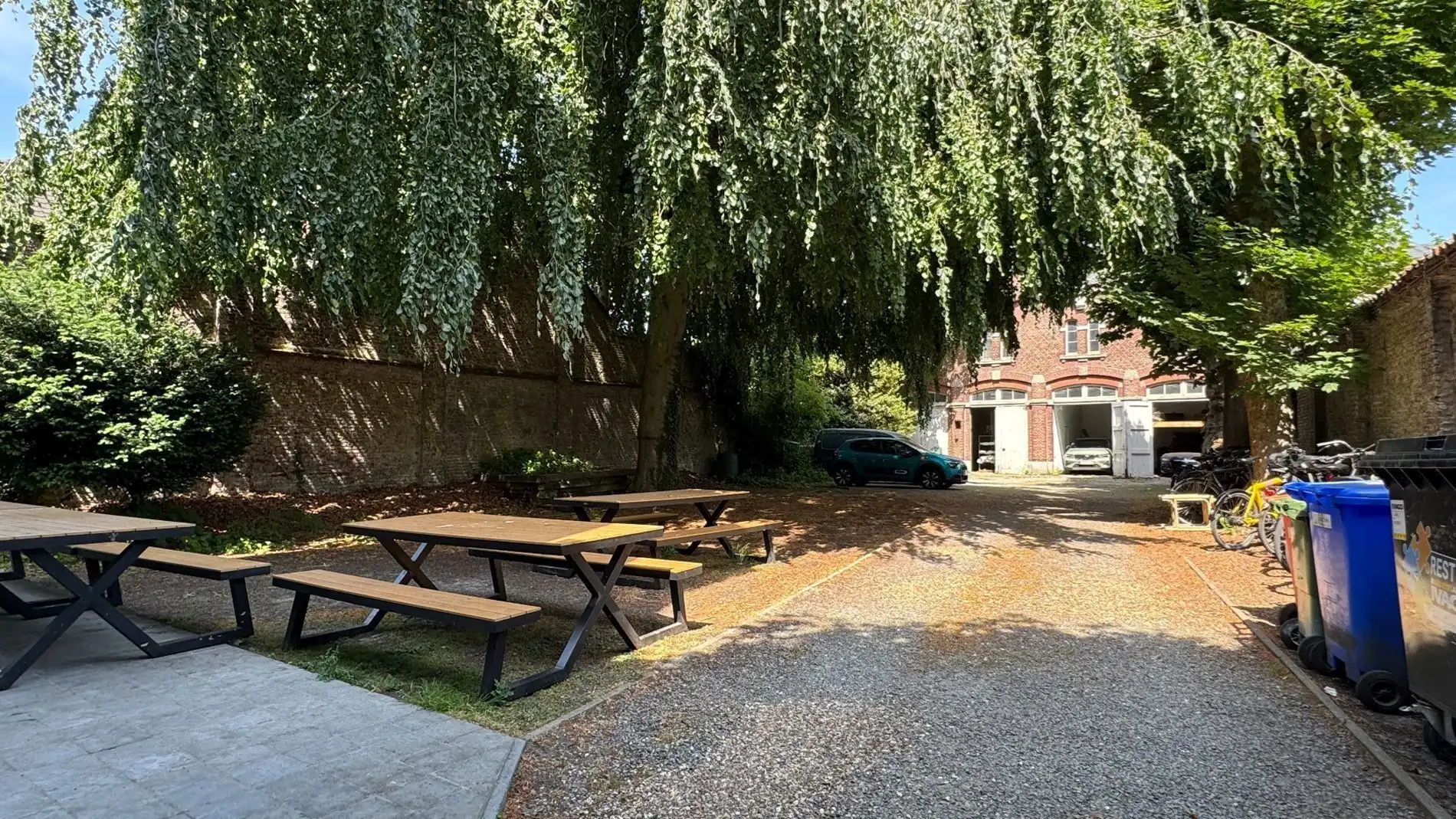 Kantoren te huur in riante herenwoning in centrum Gent foto 23