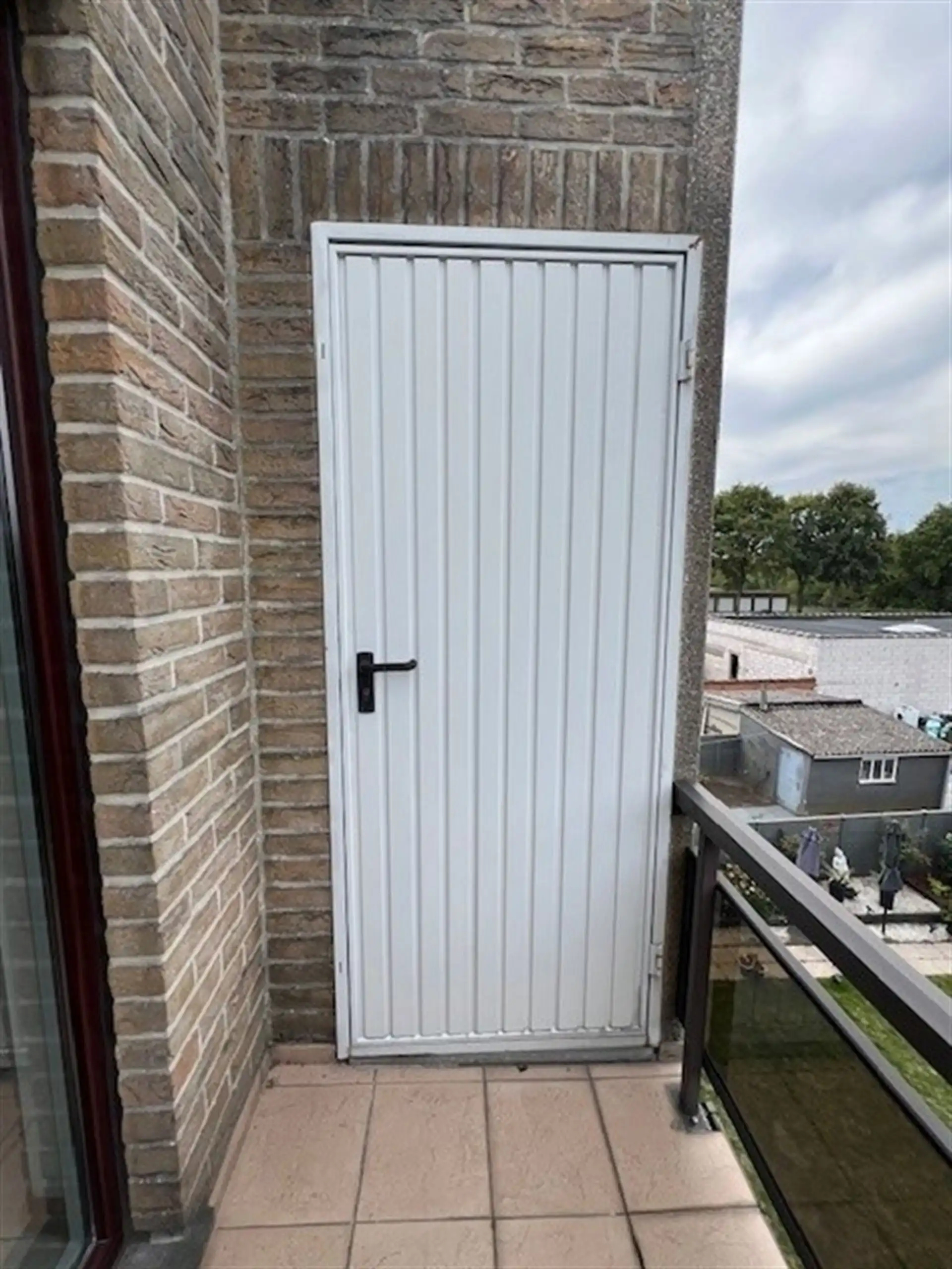 Centraal gelegen appartement met garage en terras! foto 8