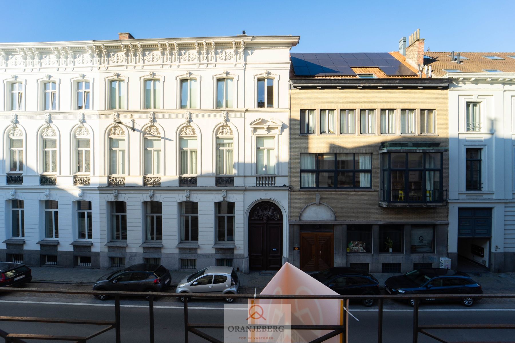 Luxueus ruim twee-slaapkamer appartement in Herenhuis - centrum Gent foto 15