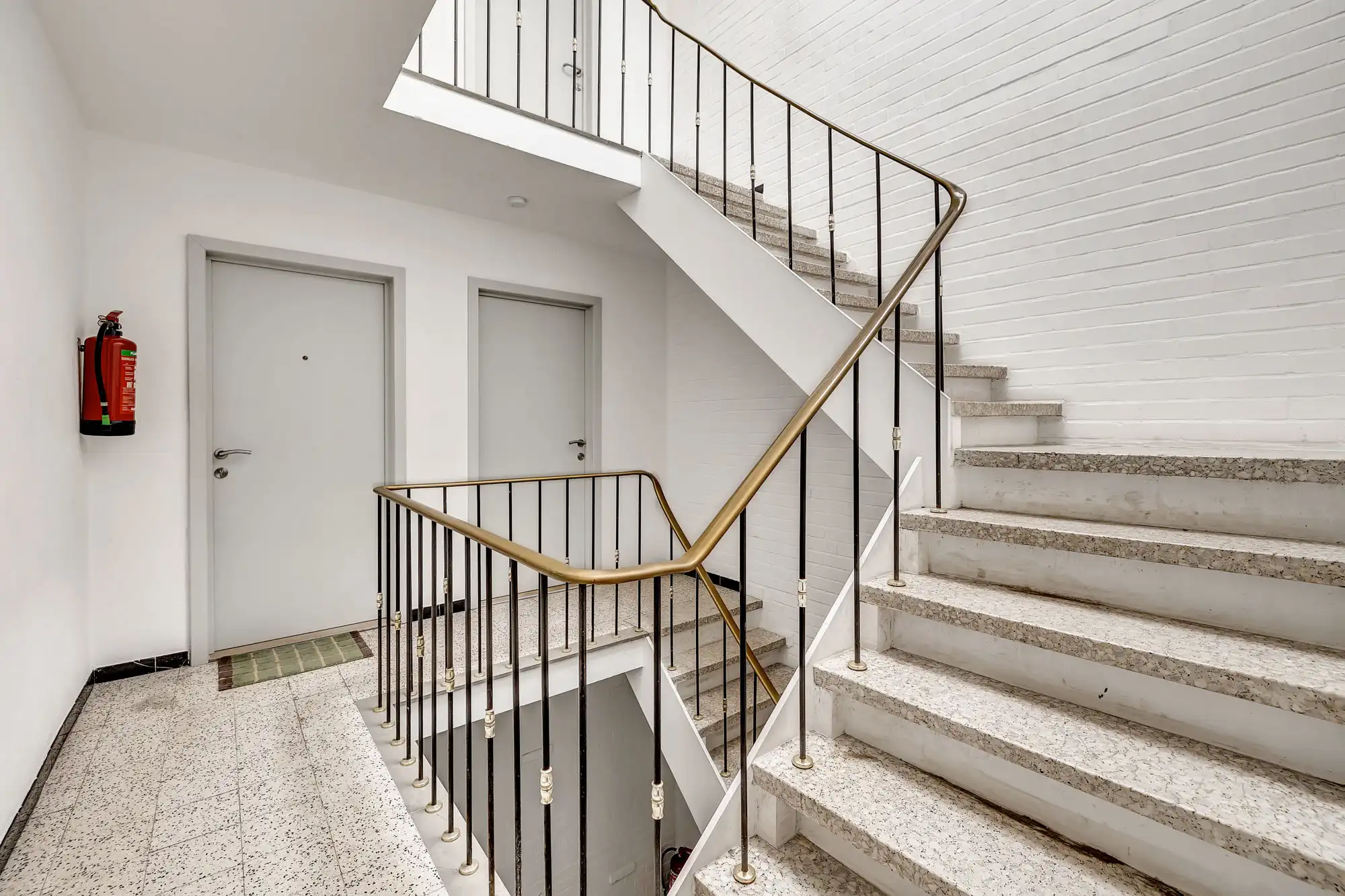 Instapklaar appartement met 3 slpk te centrum Liedekerke foto 34