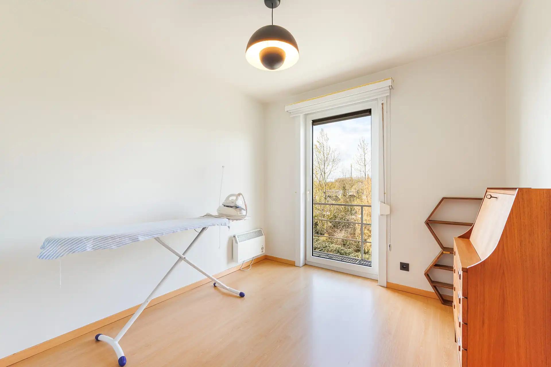 Lichtrijk instapklaar appartement met 2 slpk's en parking foto 16