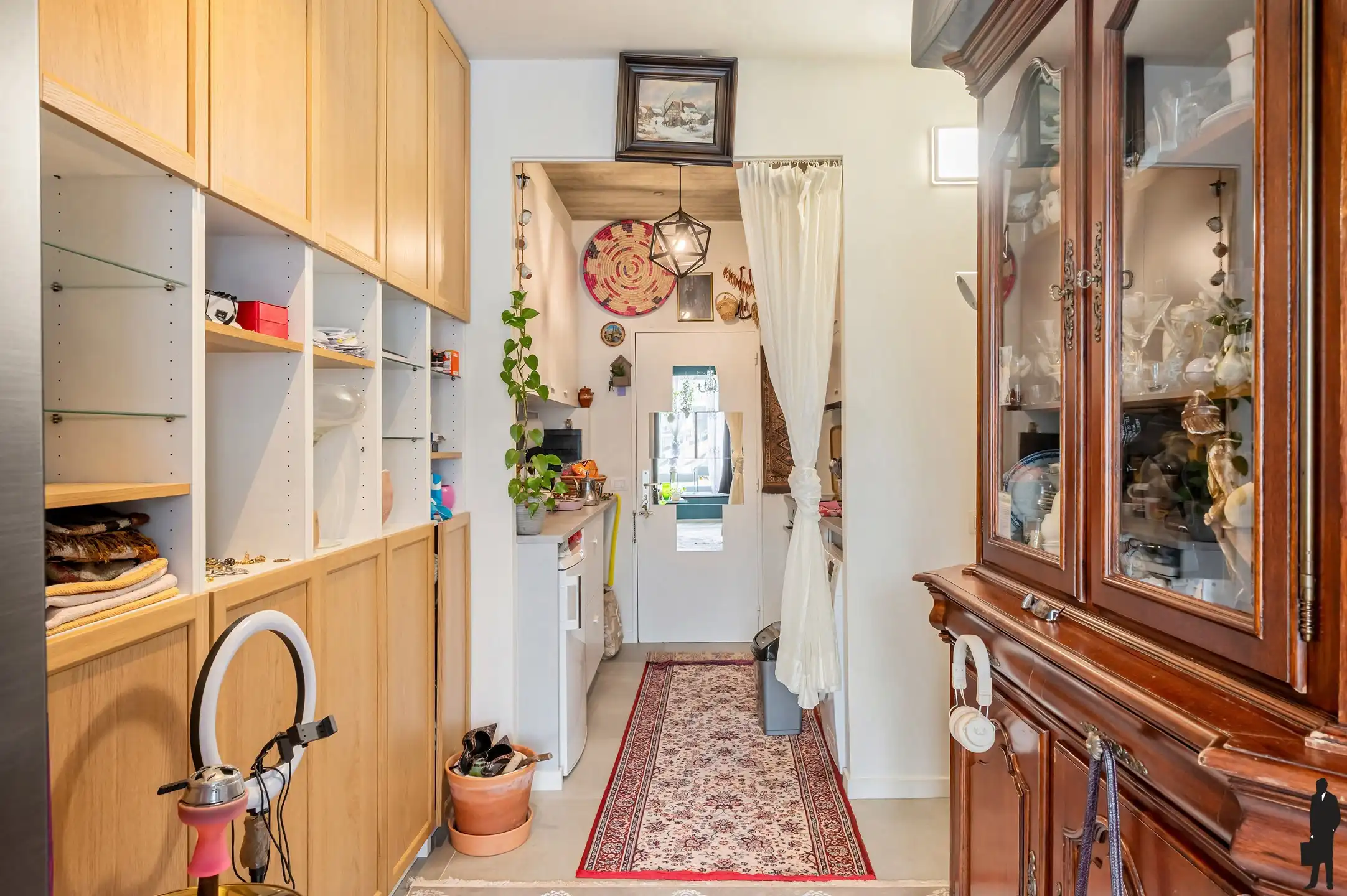 Studio met zicht op Theaterplein foto 6