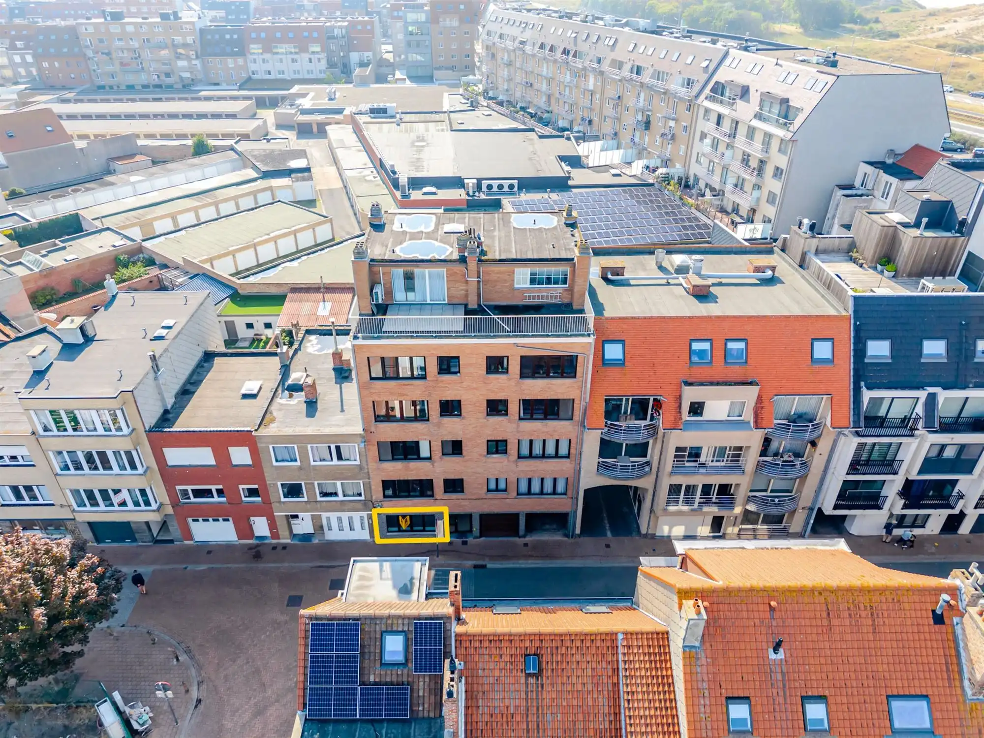 Instapklaar gelijkvloers appartement aan zee! foto 13