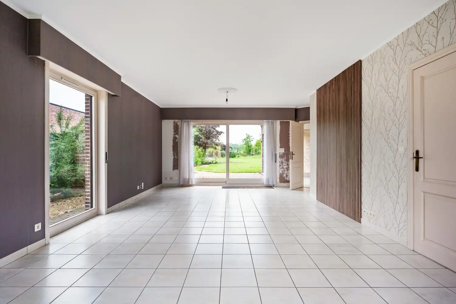 Woning met 3 (mogelijks 4) slpkrs op ruim perceel te Putte foto 5