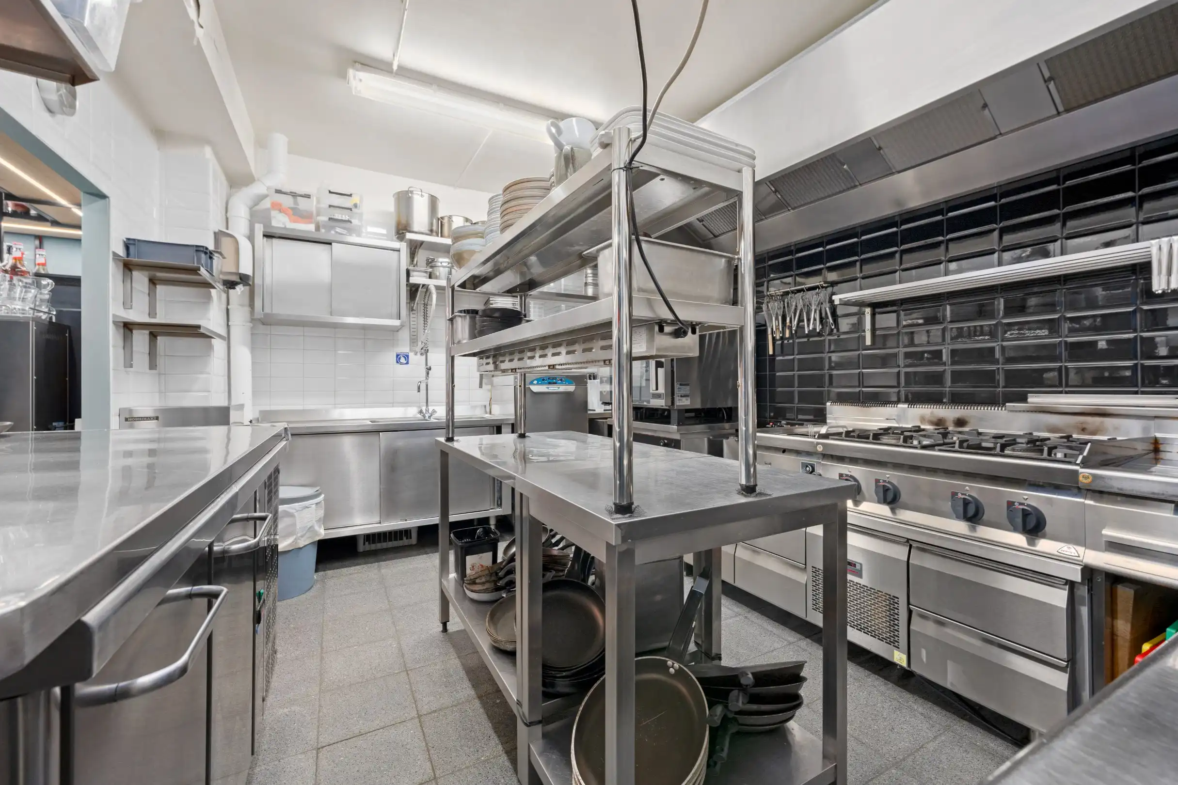 Ingerichte horecazaak te Heist-aan-Zee foto 13