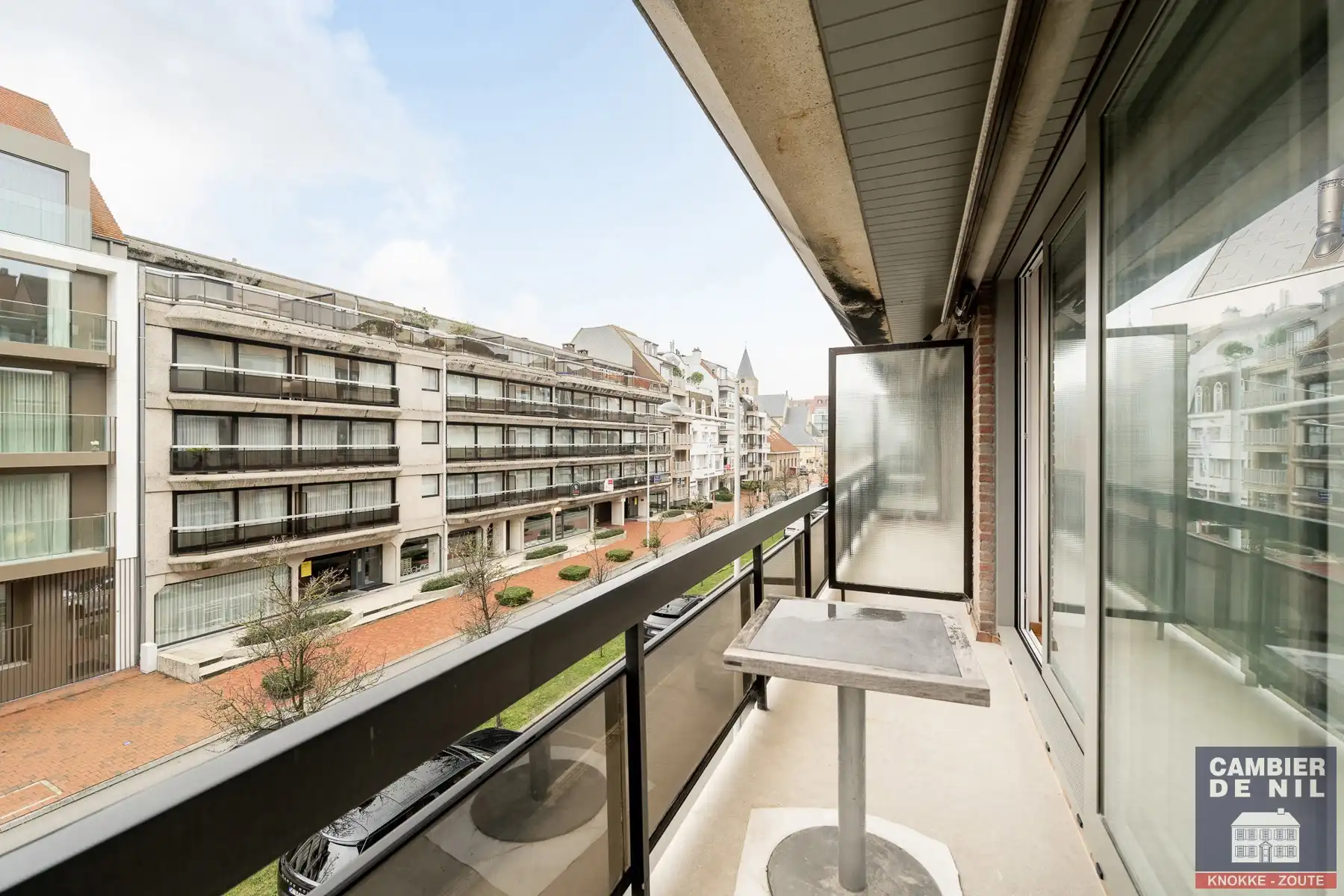 Recent gerenoveerd en gemeubeld appartement  in het hart van Knokke-Heist foto 4