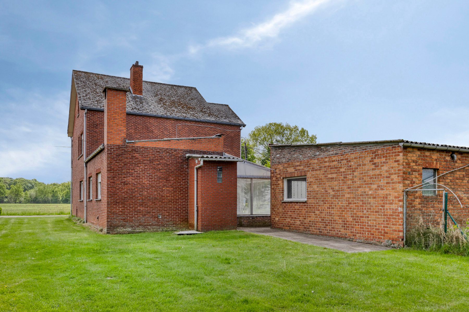 Te renoveren woning in het groene Ramsel. foto 19