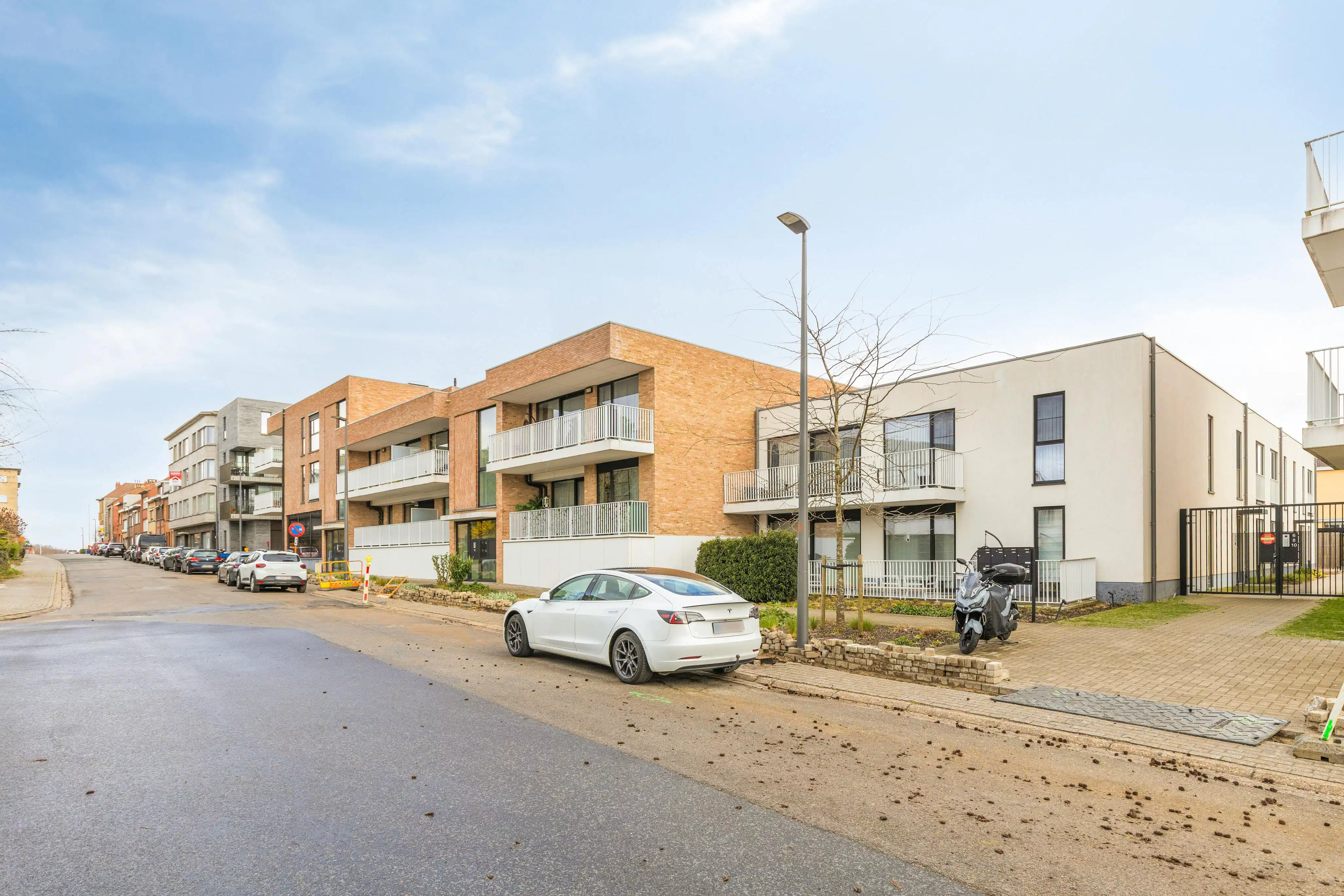 Gelijkvloersappartement met ruim terras te koop in Strombeek foto {{pictureIndex}}