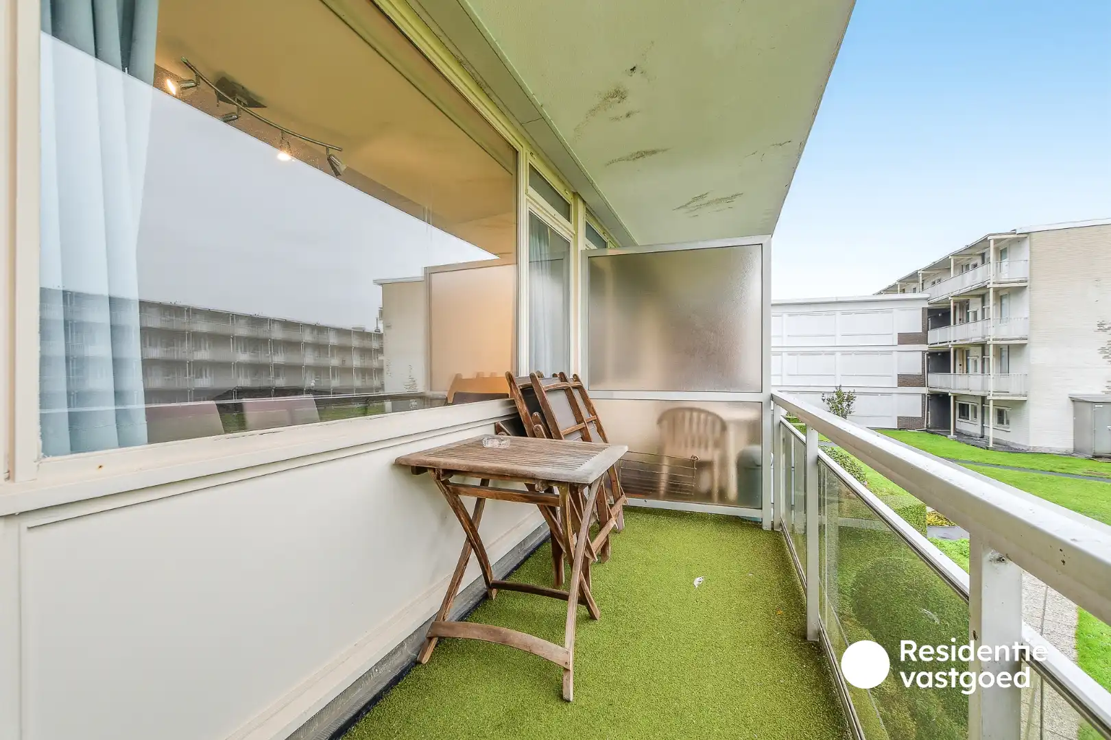 Gemeubeld éénslaapkamerappartement met terras in Park Atlantis te De Haan foto 5