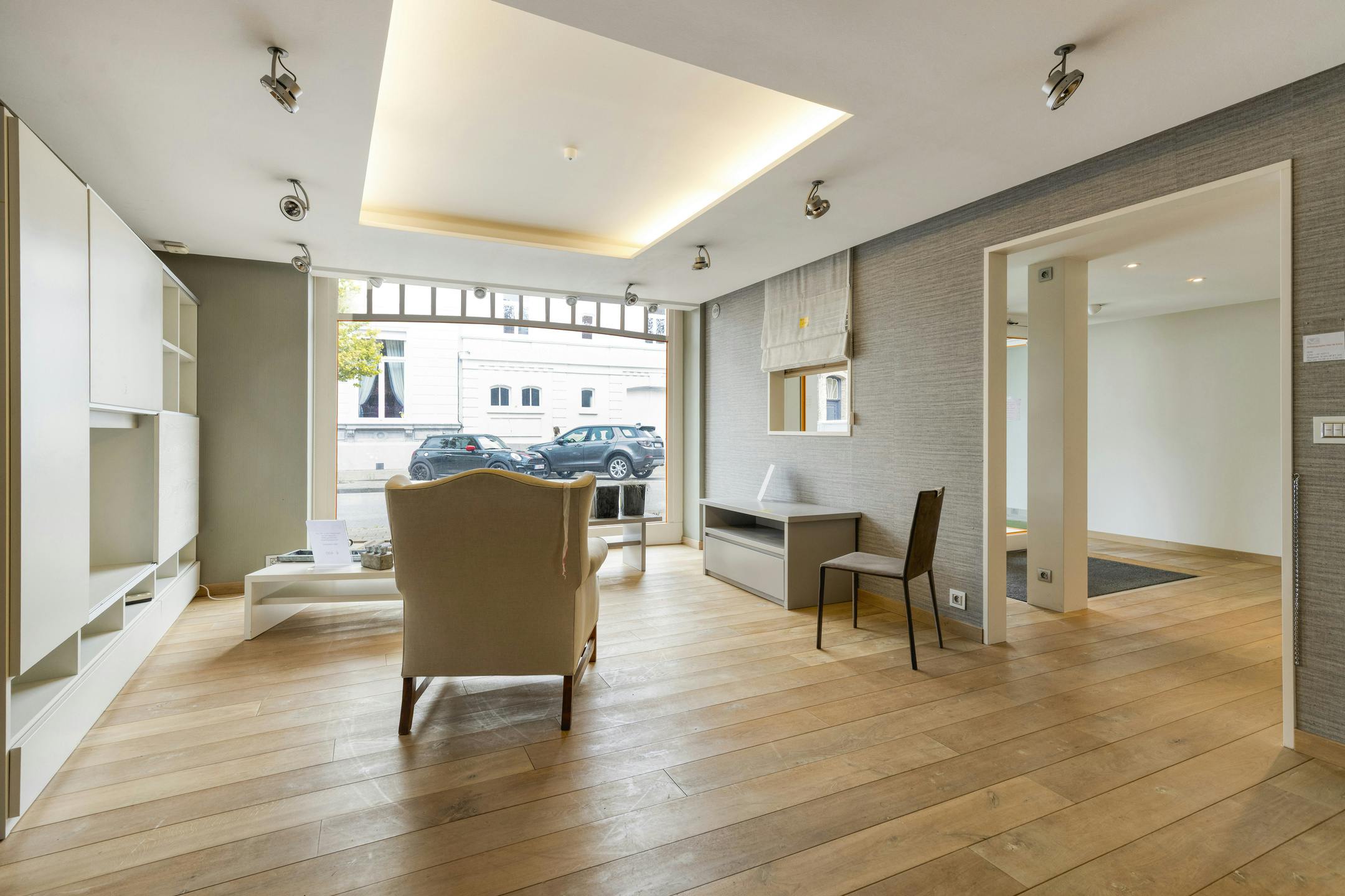 Woning met handelsgelijkvloers, atelier en garages te Veurne foto 23
