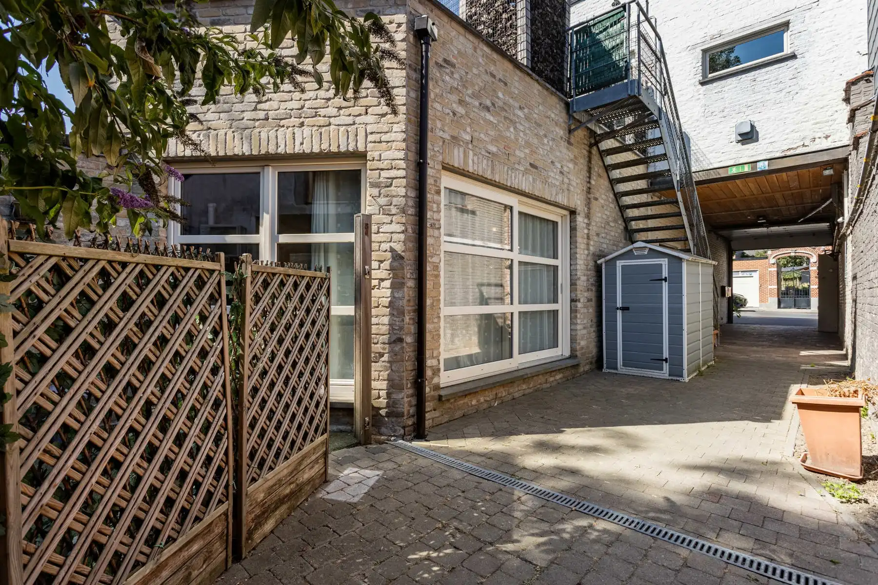 Gelijkvloers appartement met tuin te Aalst!  foto 18
