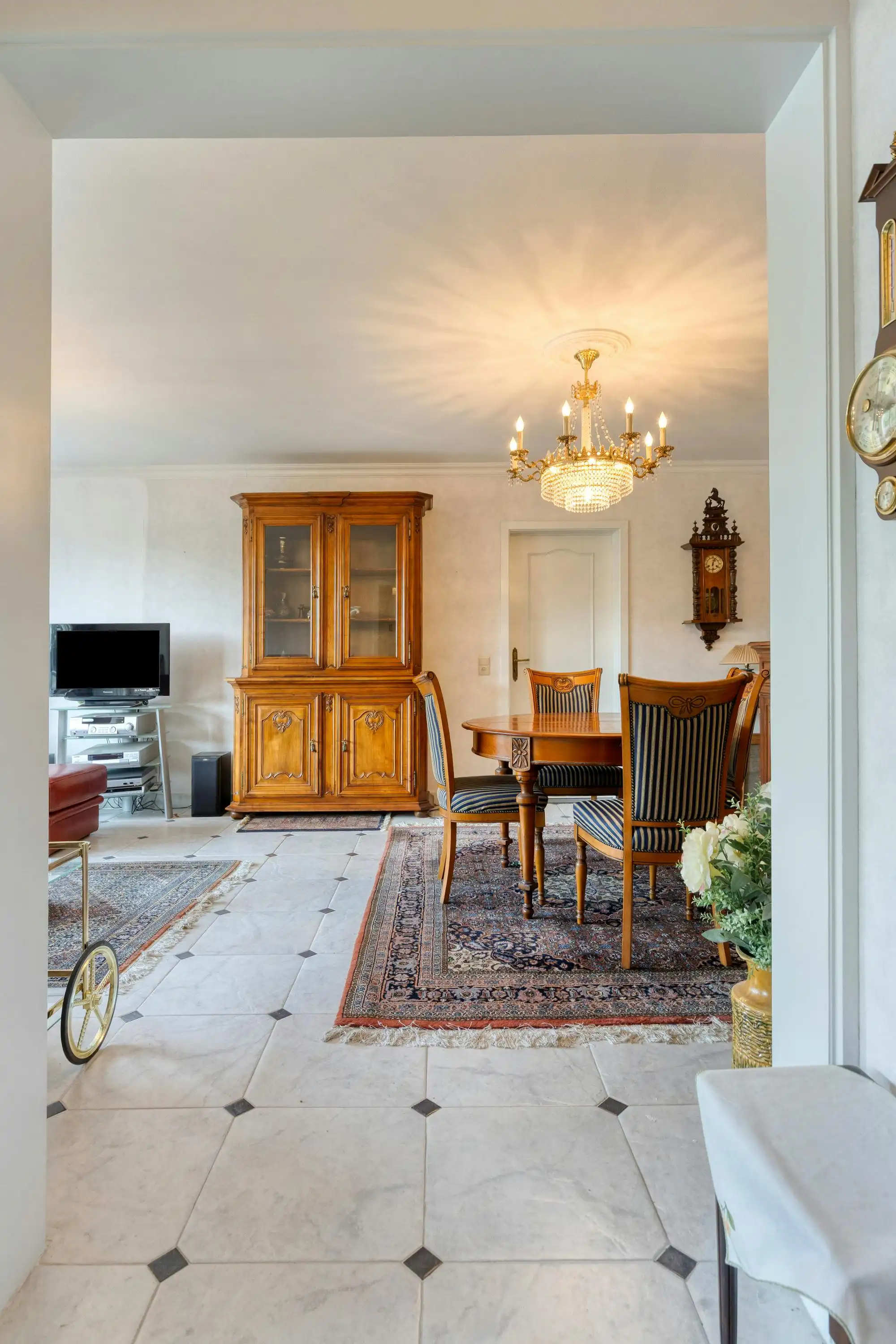 Te renoveren appartement met 2 slaapkamers in Bosuil-wijk! foto 7