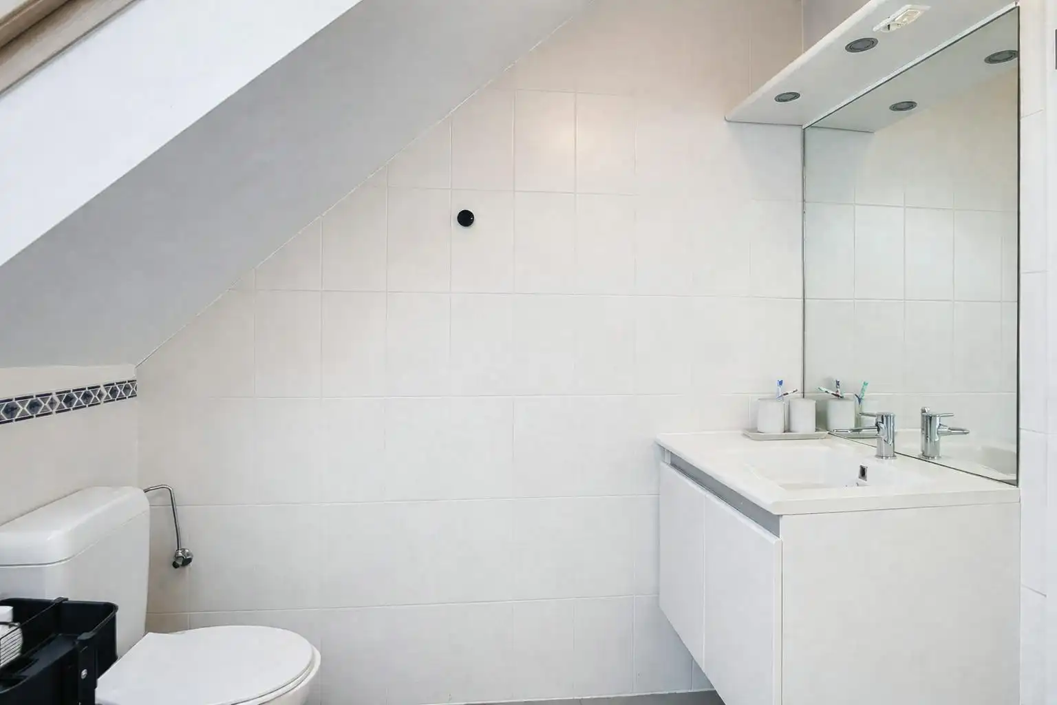 Instapklaar duplex appartement te koop in Kruibeke foto 14