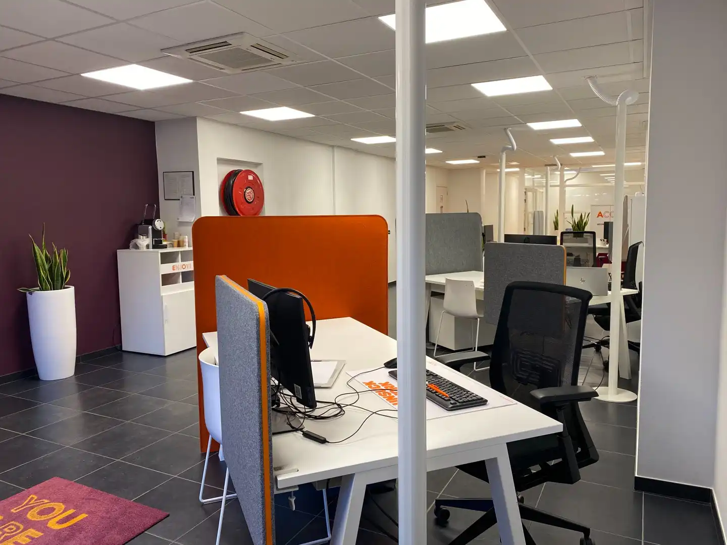 Mooi ruim winkelpand in centrum Eeklo foto 3