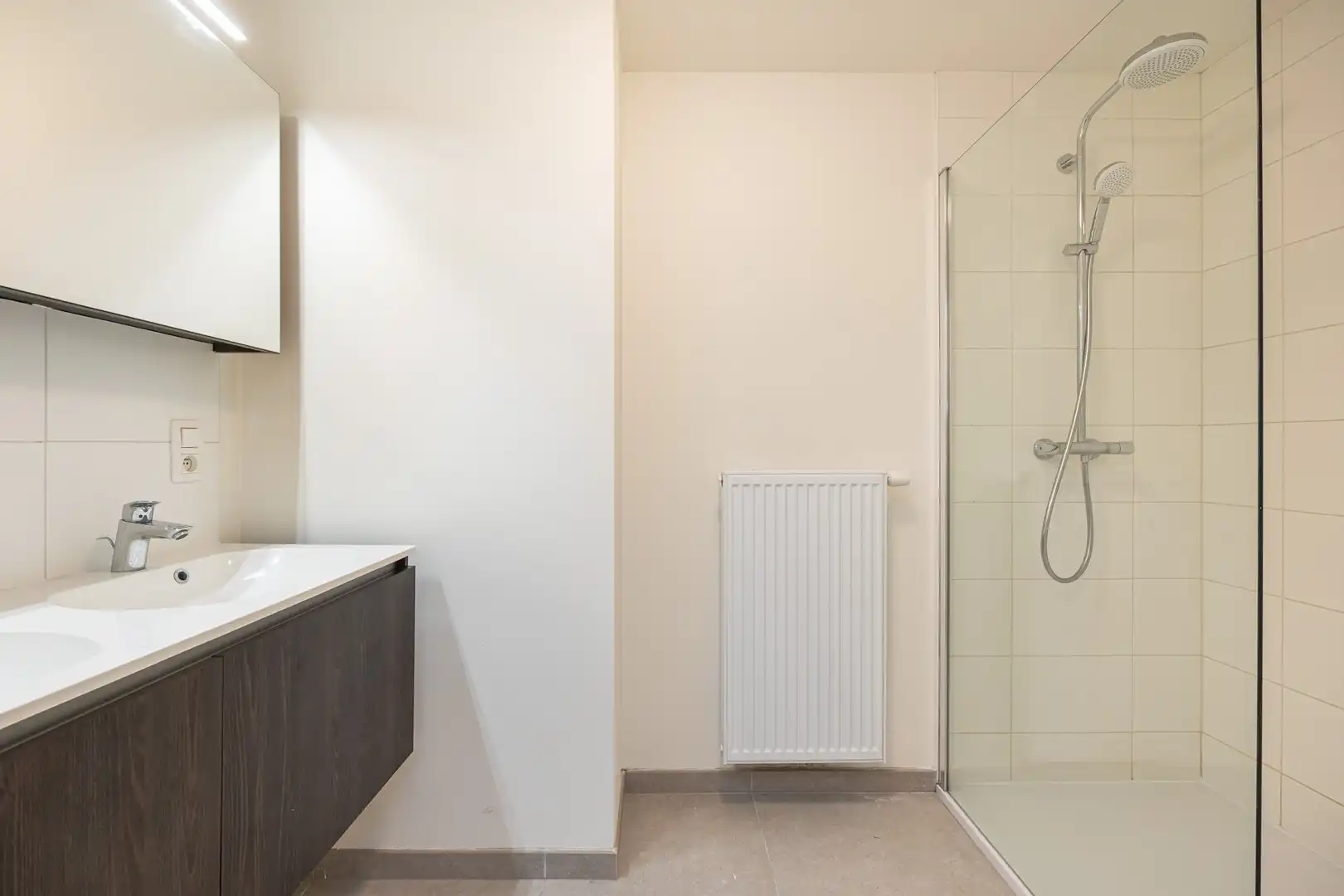 APPARTEMENT MET TERRAS foto 9