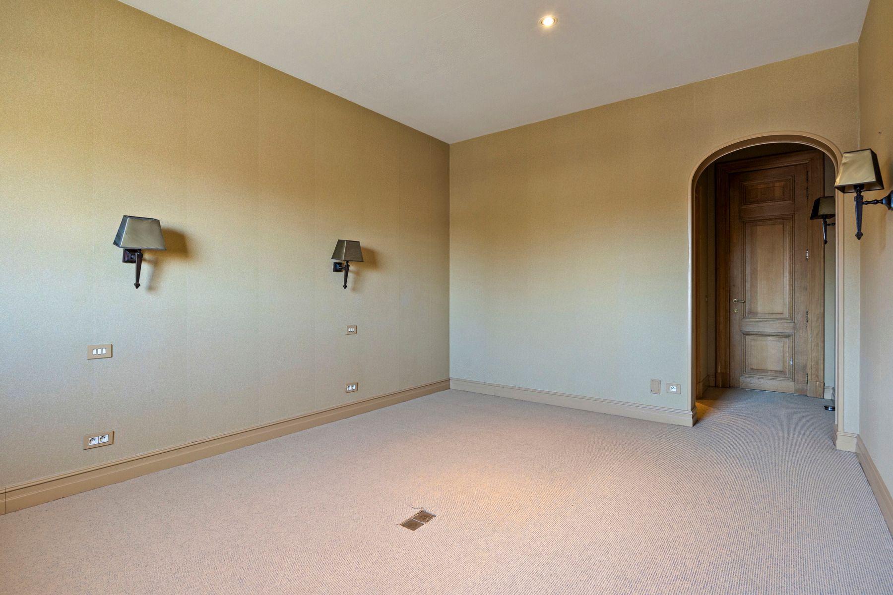 Luxueus appartement met 2 slaapkamers in Maaseik.  foto 30