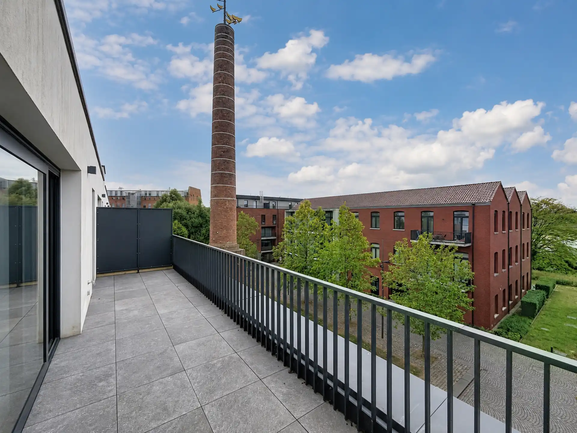 Ruim penthouse in het appartementencomplex Wolfabriekplein! foto 3