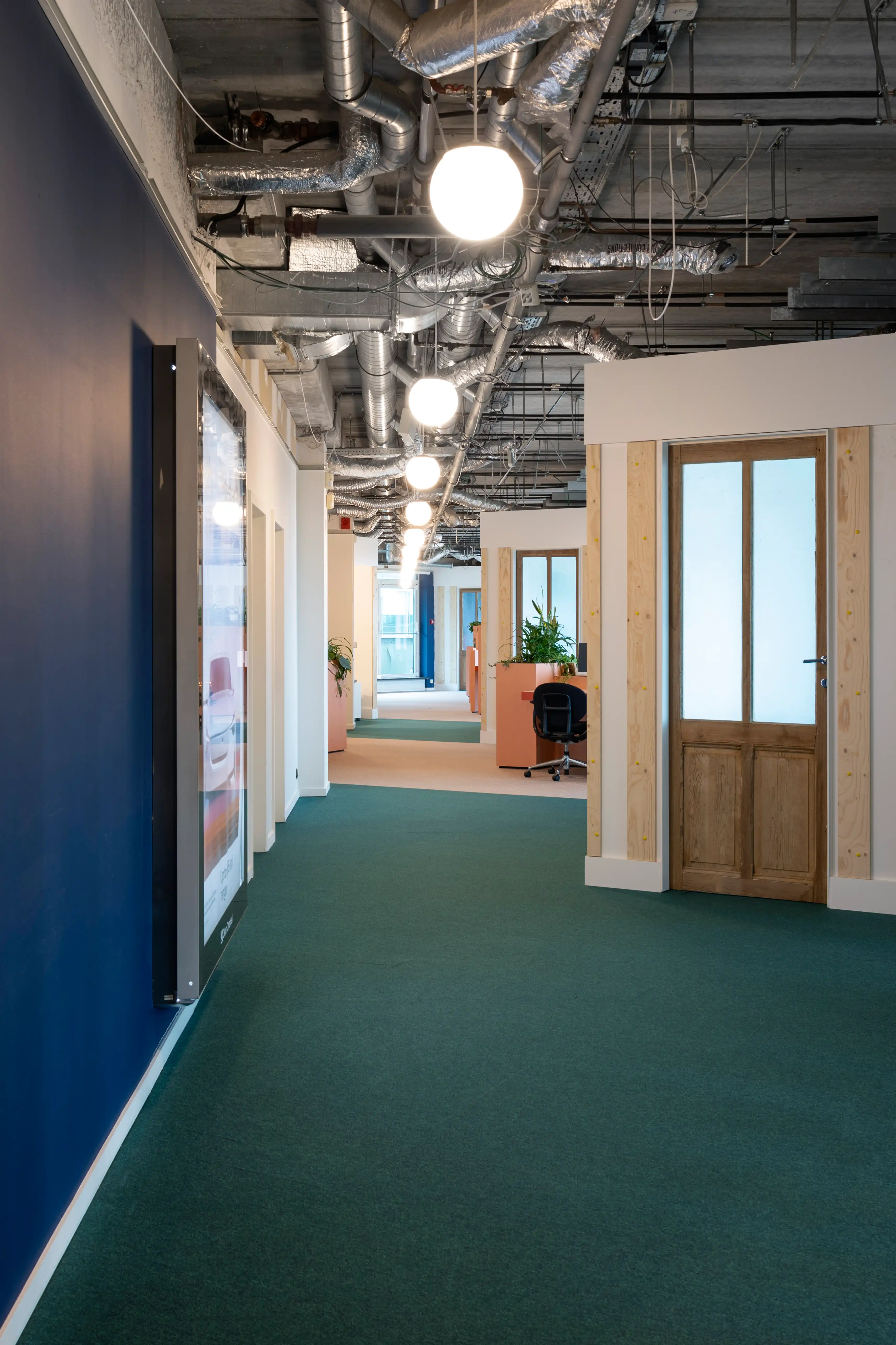 Ingericht kantoor te huur in Rubens Building foto 12