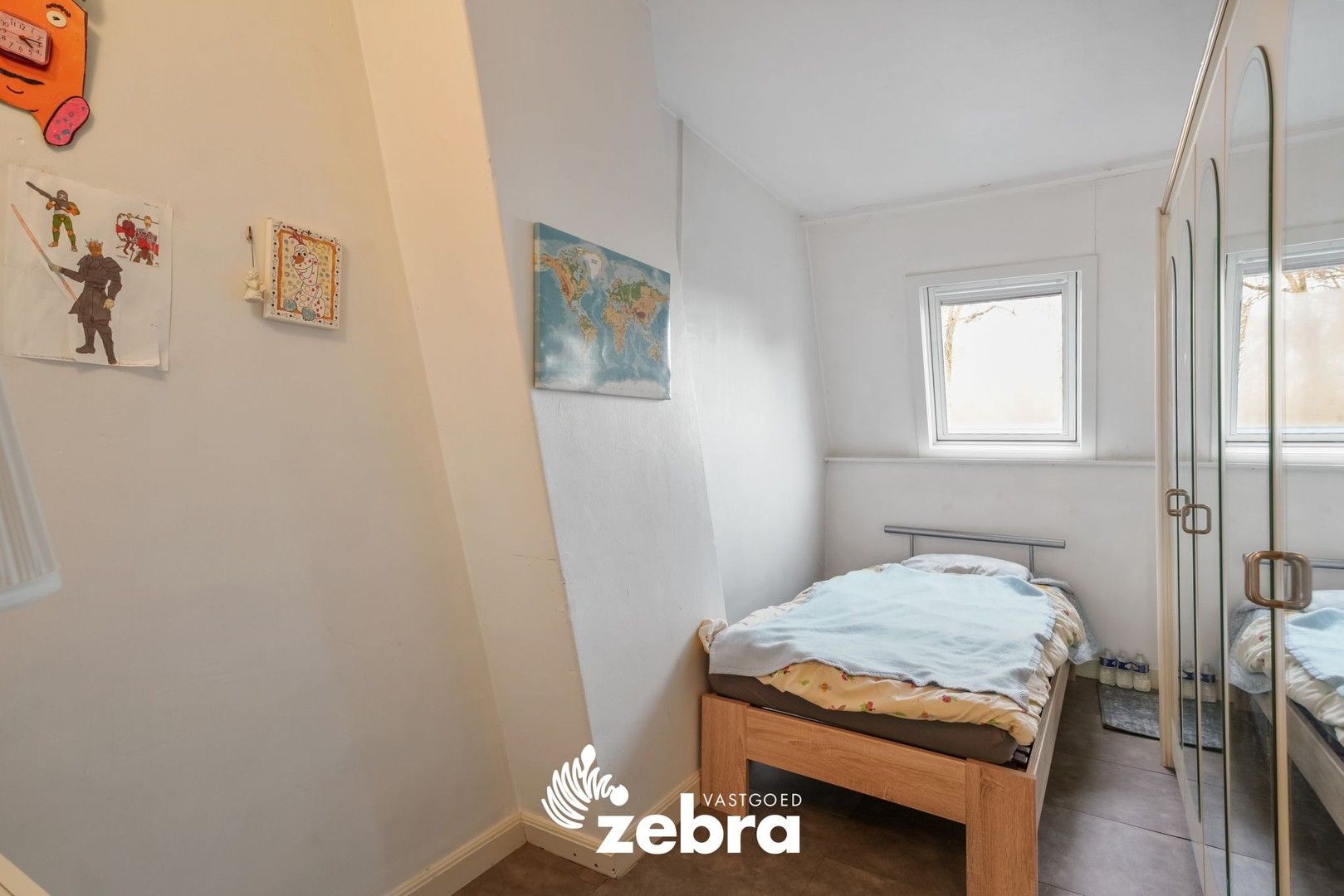 Ruime woning met mogelijkheid tot 4 slaapkamers te Roeselare! foto 18