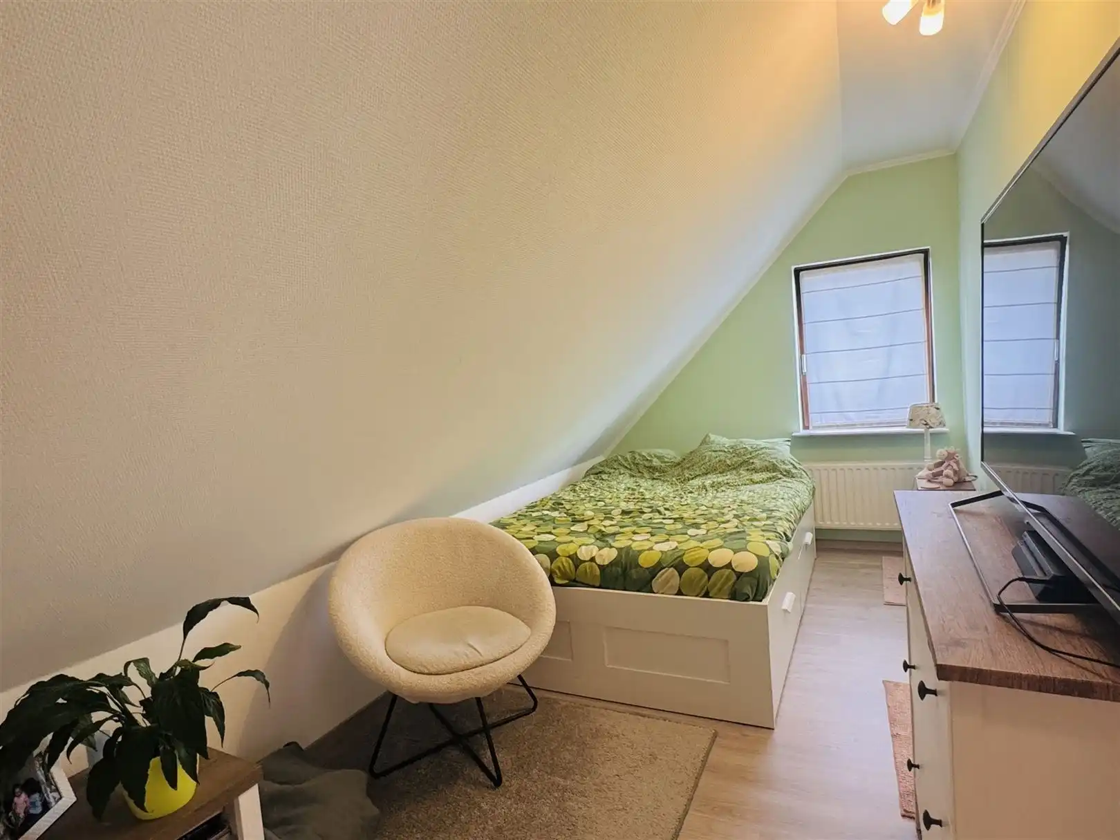 Ruime open bebouwing met grote tuin & bijgebouwen in Stekene foto 15