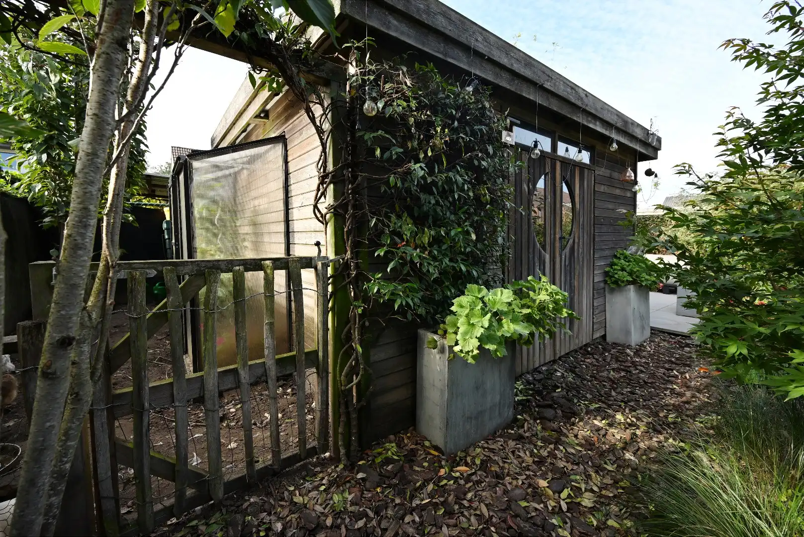 Instapklare woning met 3 slpks, garage, tuin én zonneterras te Kluizen foto 10