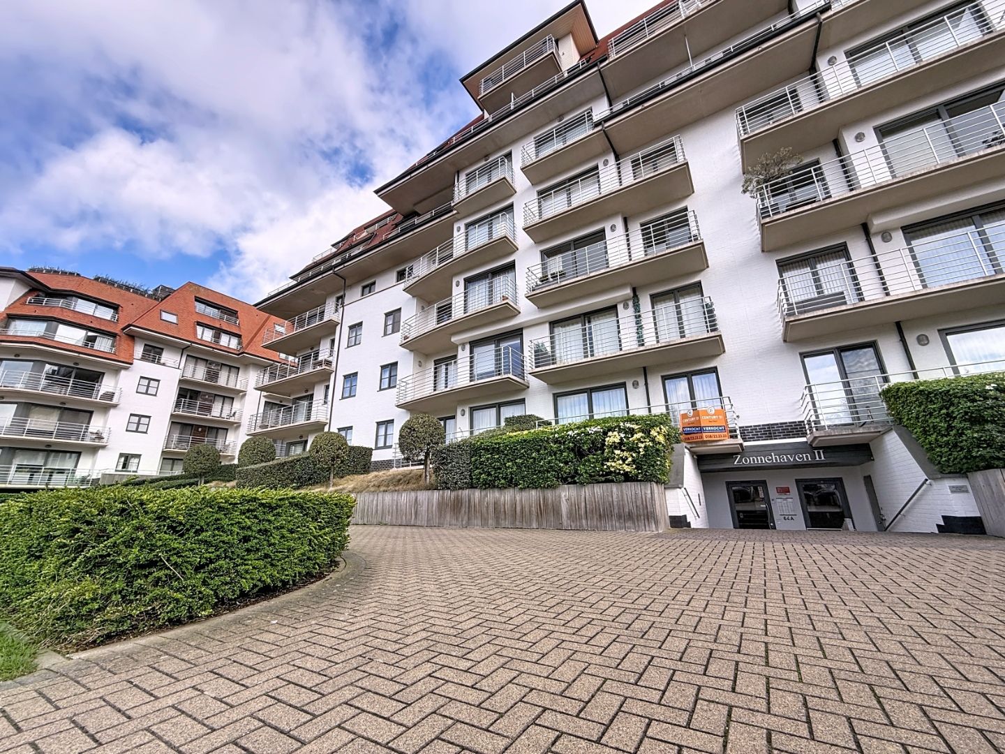 Ruim tweeslaapkamer appartement in verzorgd appartementsgebouw te Nieuwpoort foto 13