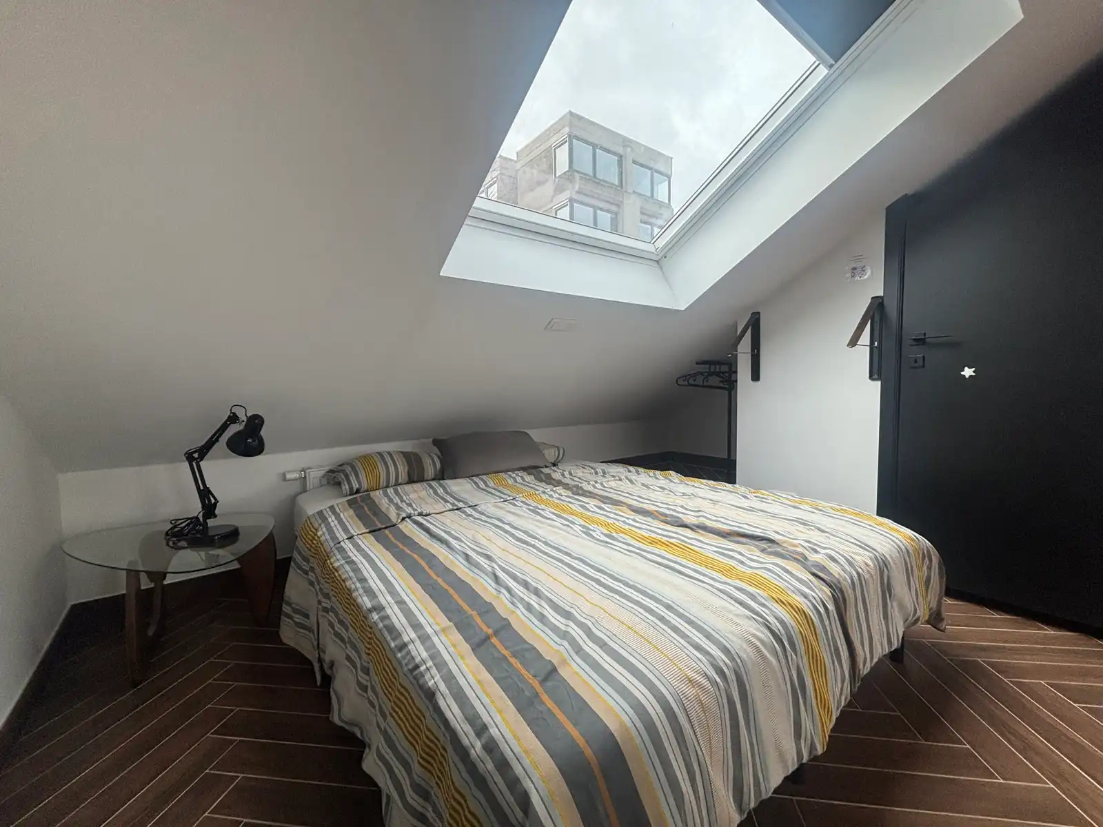 Vernieuwde studio op TOP locatie!  foto 4