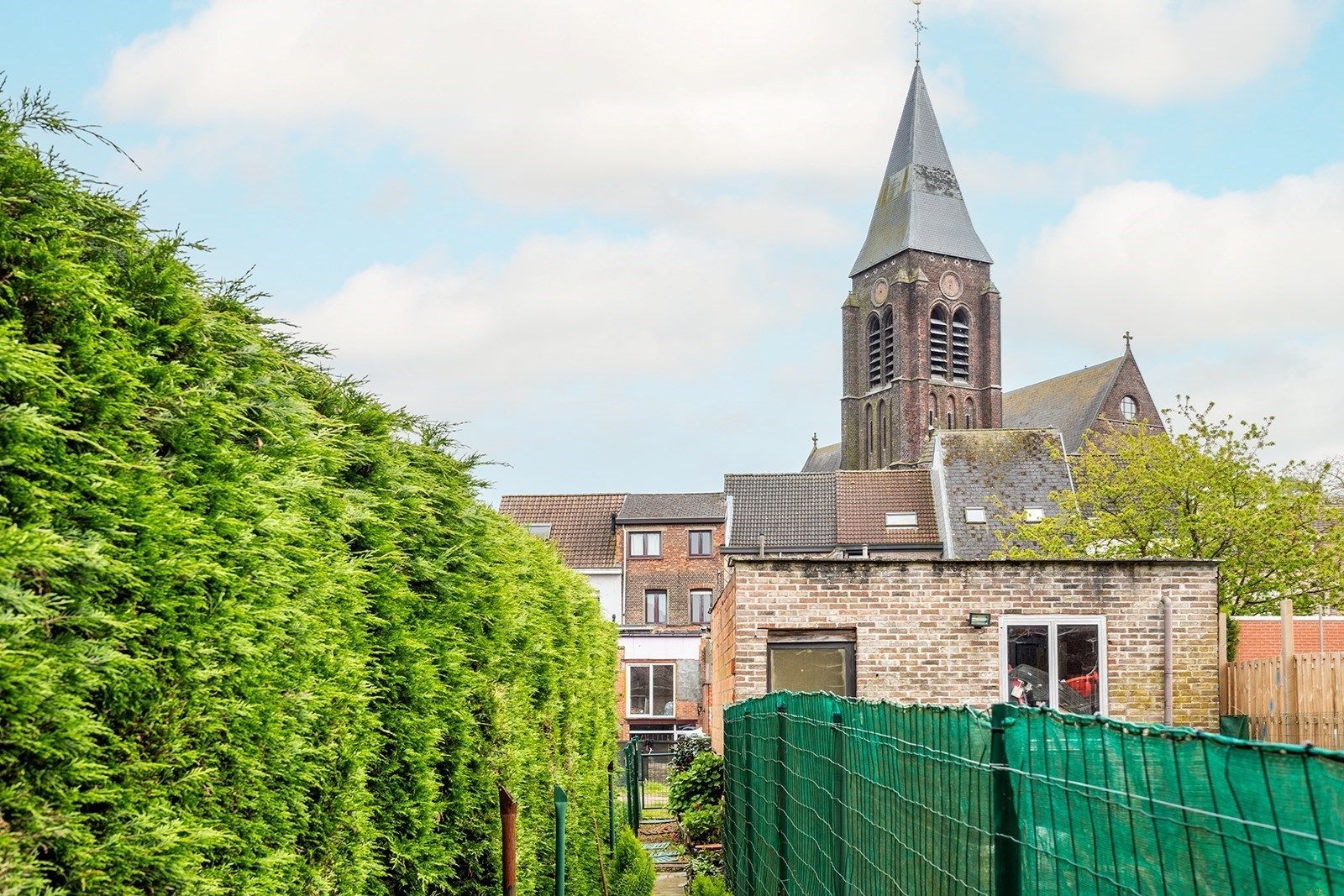 Op te frissen gezellige woning met 2 slpks en 2 terrassen foto 26