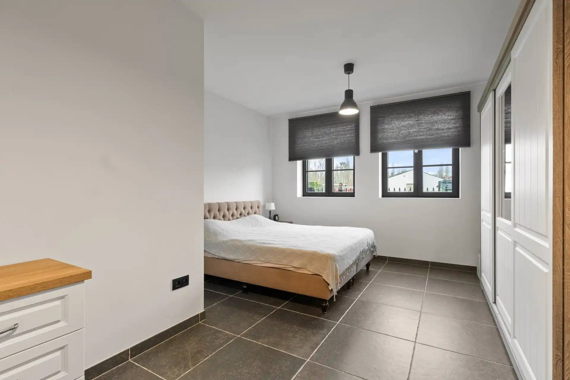 Villa bouwjaar 2022, 5 slaapkamers en mooi bijgebouw op 1.387m²  foto 18