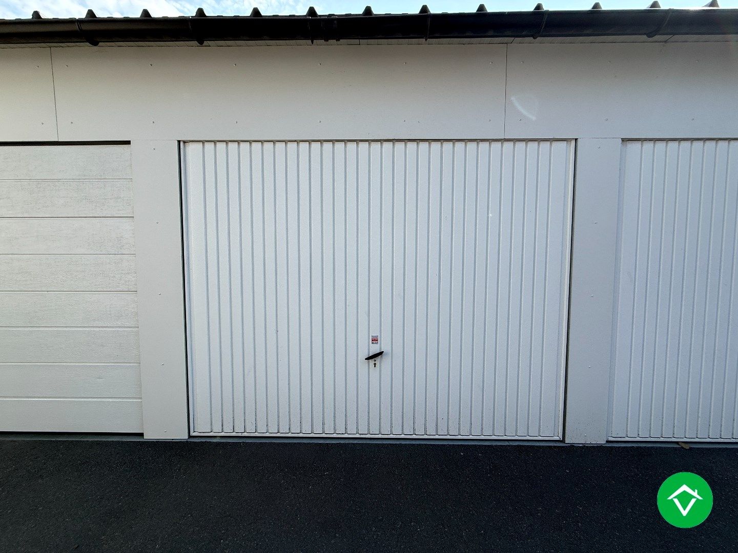 Prachtig dakappartement met twee slaapkamers, garage en twee terrassen met fenomenaal uitzicht te Roeselare foto 21