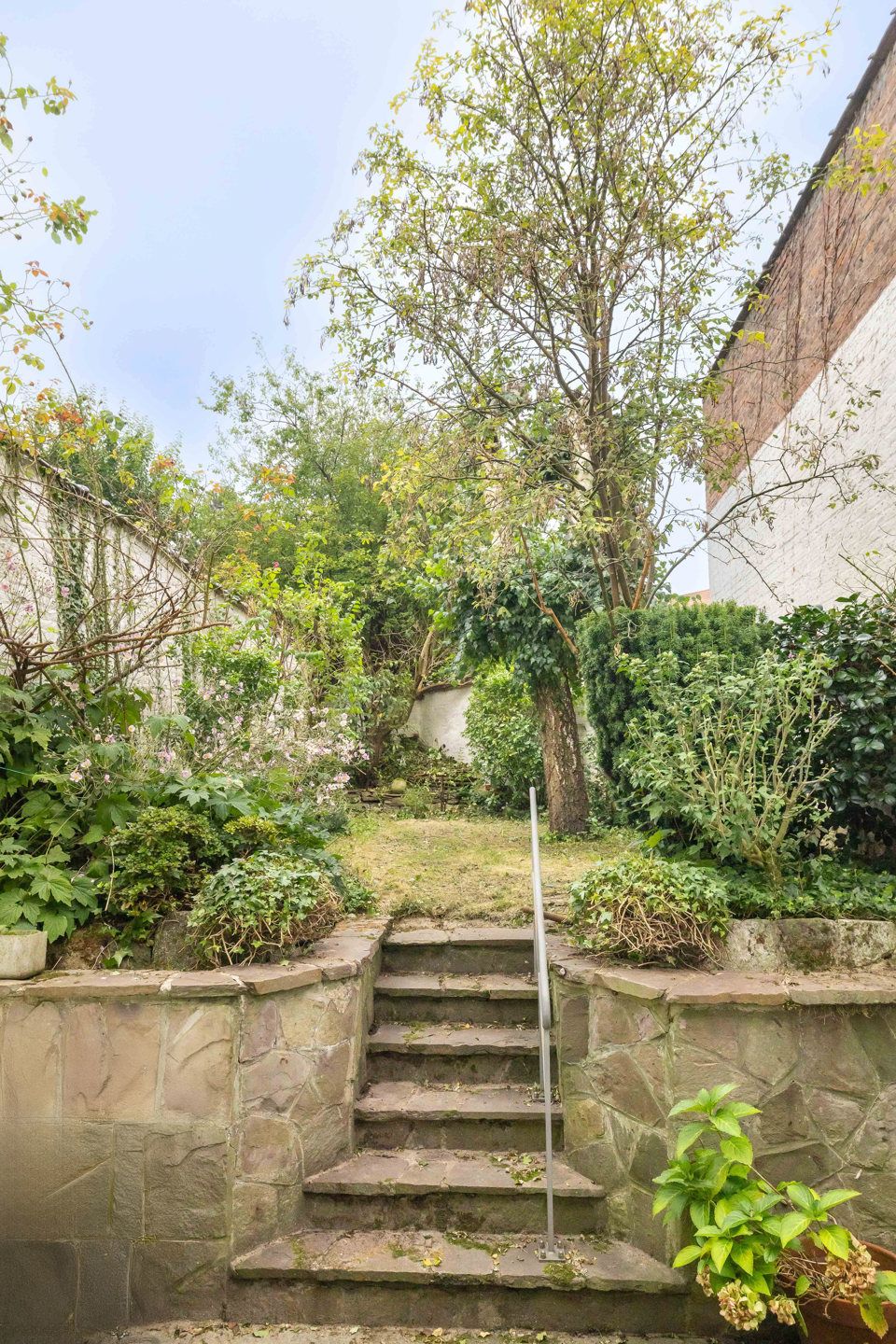 Karakteristiek huis om te renoveren op Altitude 100! foto 12