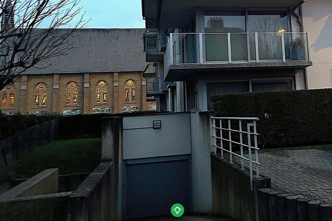Garagebox in res. Gilbert Deman, Sint-Idesbald op 150 m. van zeedijk foto 3