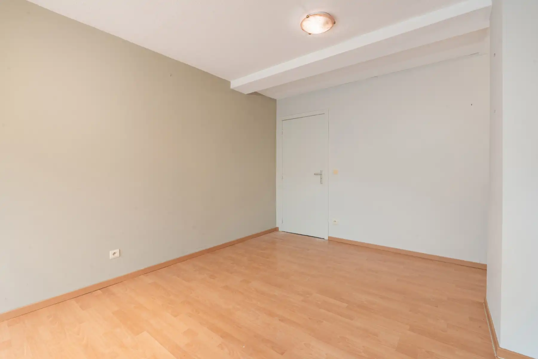 Uitstekend gelegen hoekappartement in Sint-Idesbald foto 5