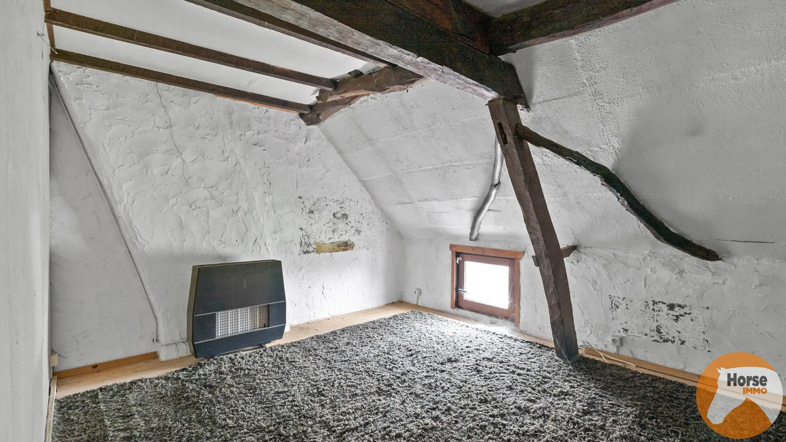 GALMAARDEN - Te renoveren pand op unieke ligging foto 14