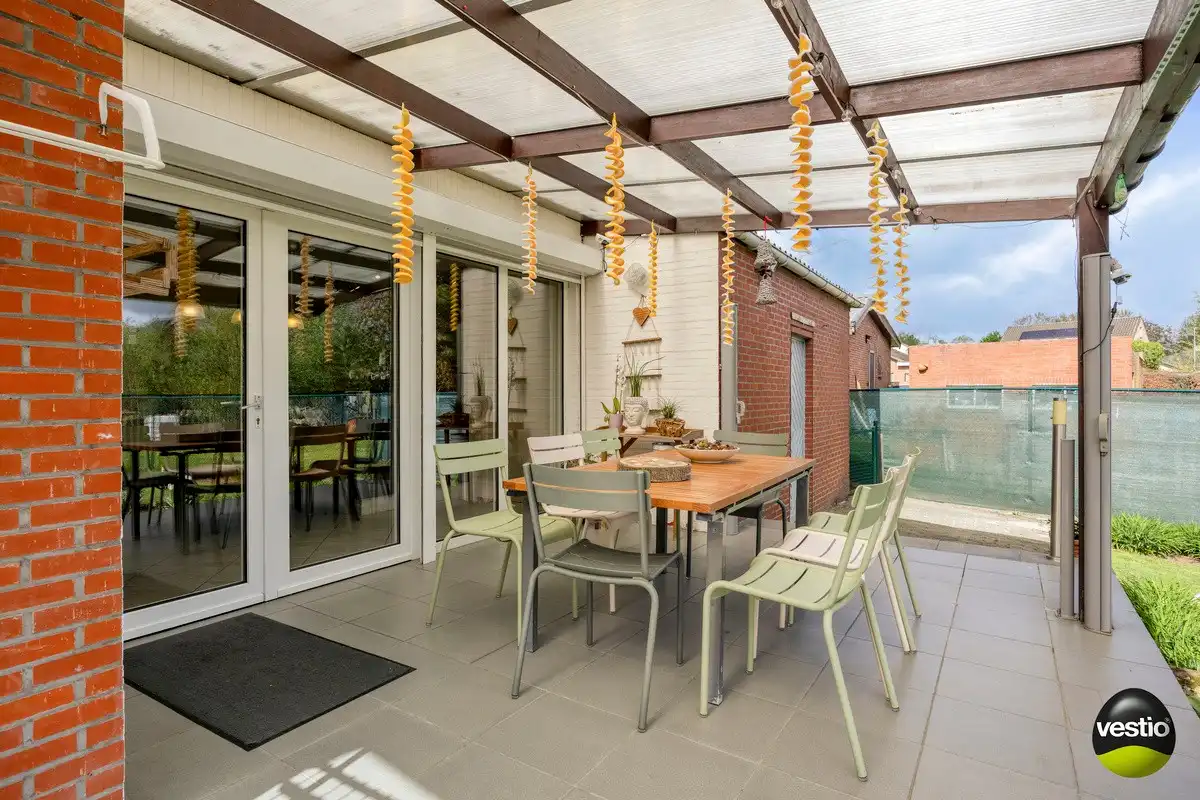 Gezinswoning met 3 slaapkamers, bureau en energiezuinige voorzieningen op toplocatie in Heusden-Zolder foto 22