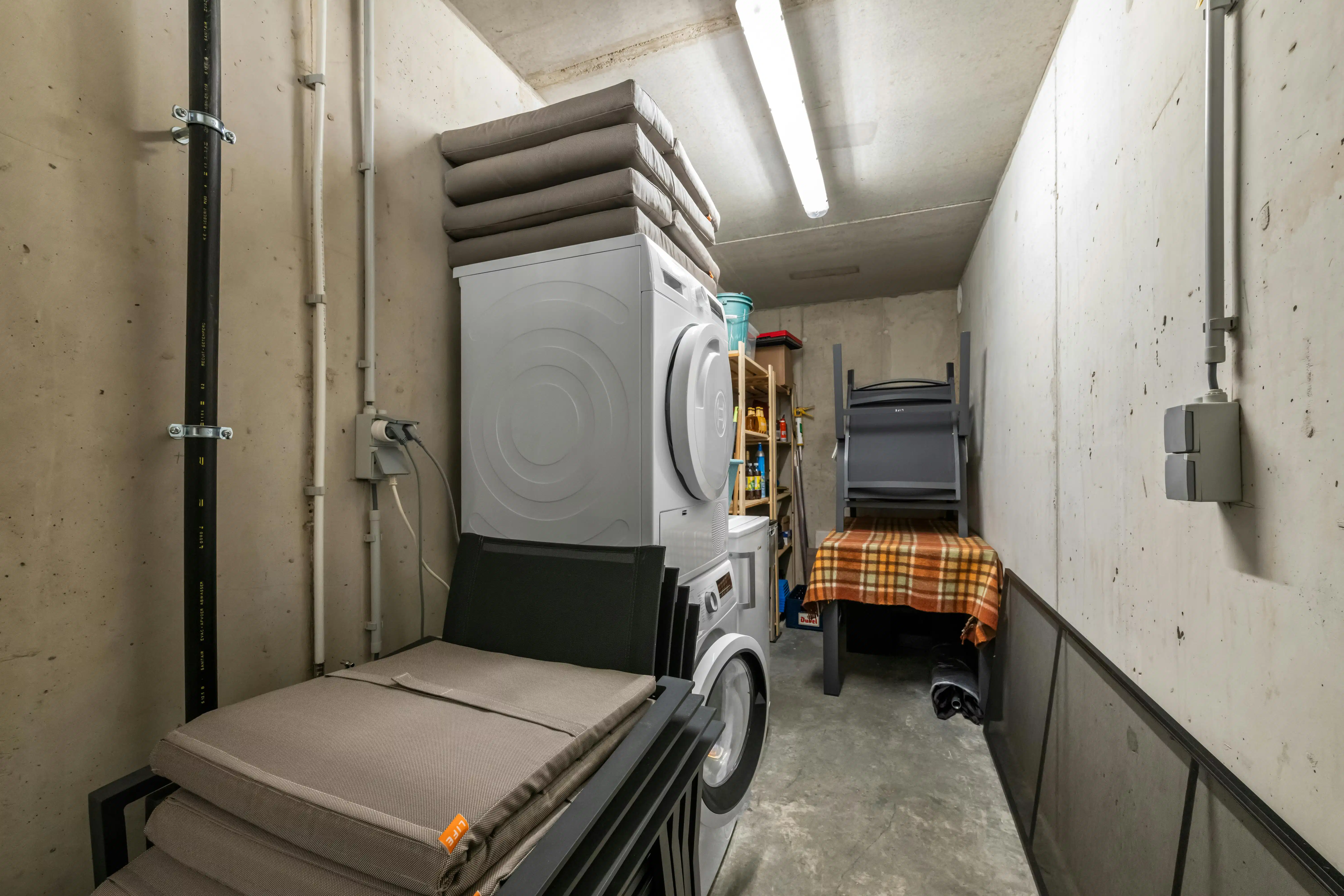 Prachtig recent 1 slaapkamerappartement met ruim terras! foto 11