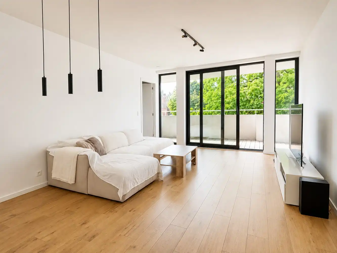 Exclusief appartement met 2 slaapkamers, zonnig terras en ondergrondse autostaanplaats foto 4