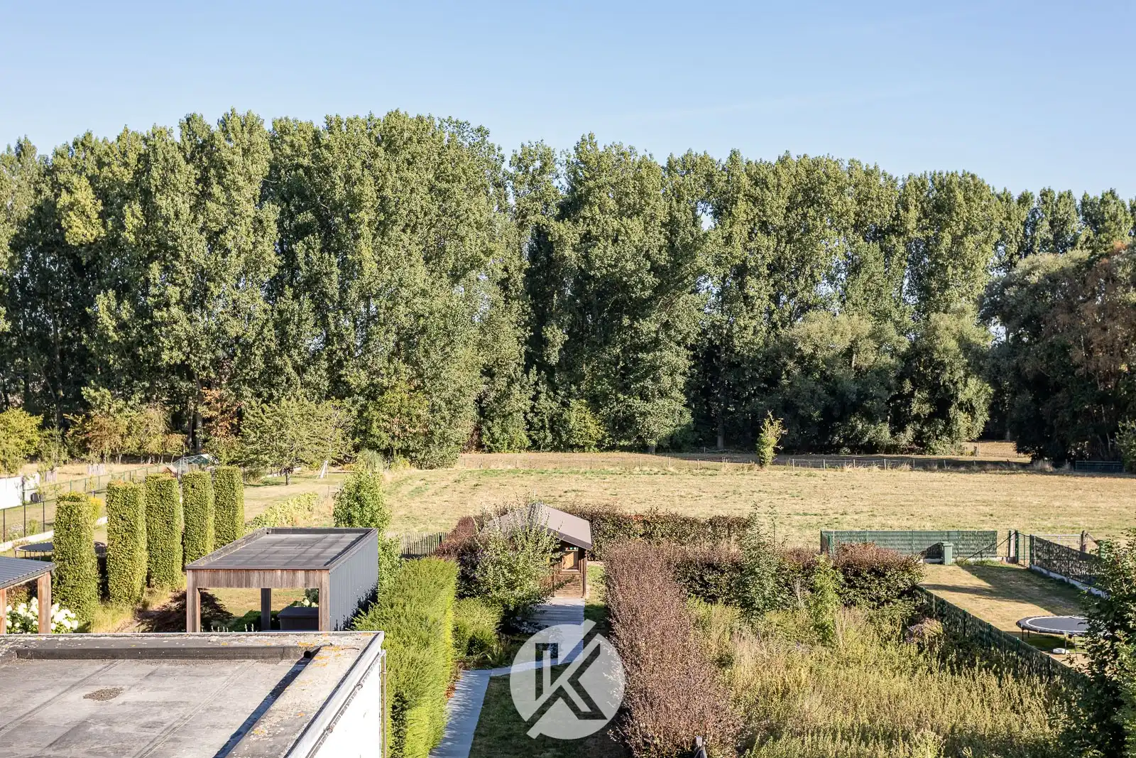 Ruime gezinswoning op gunstige locatie foto 27