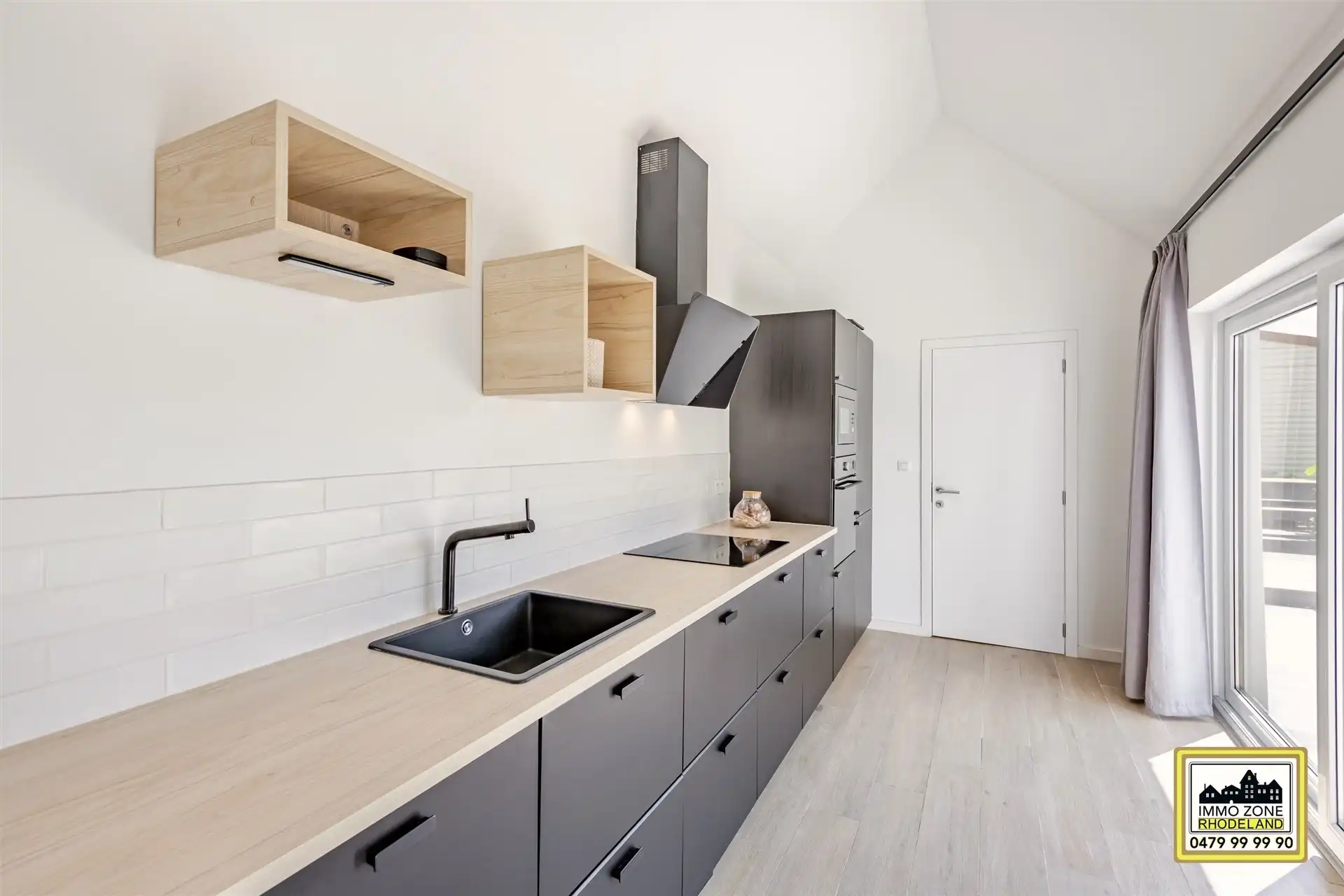 Prachtige woning met 3 slpks, 2 bdks en zonnige tuin foto 7