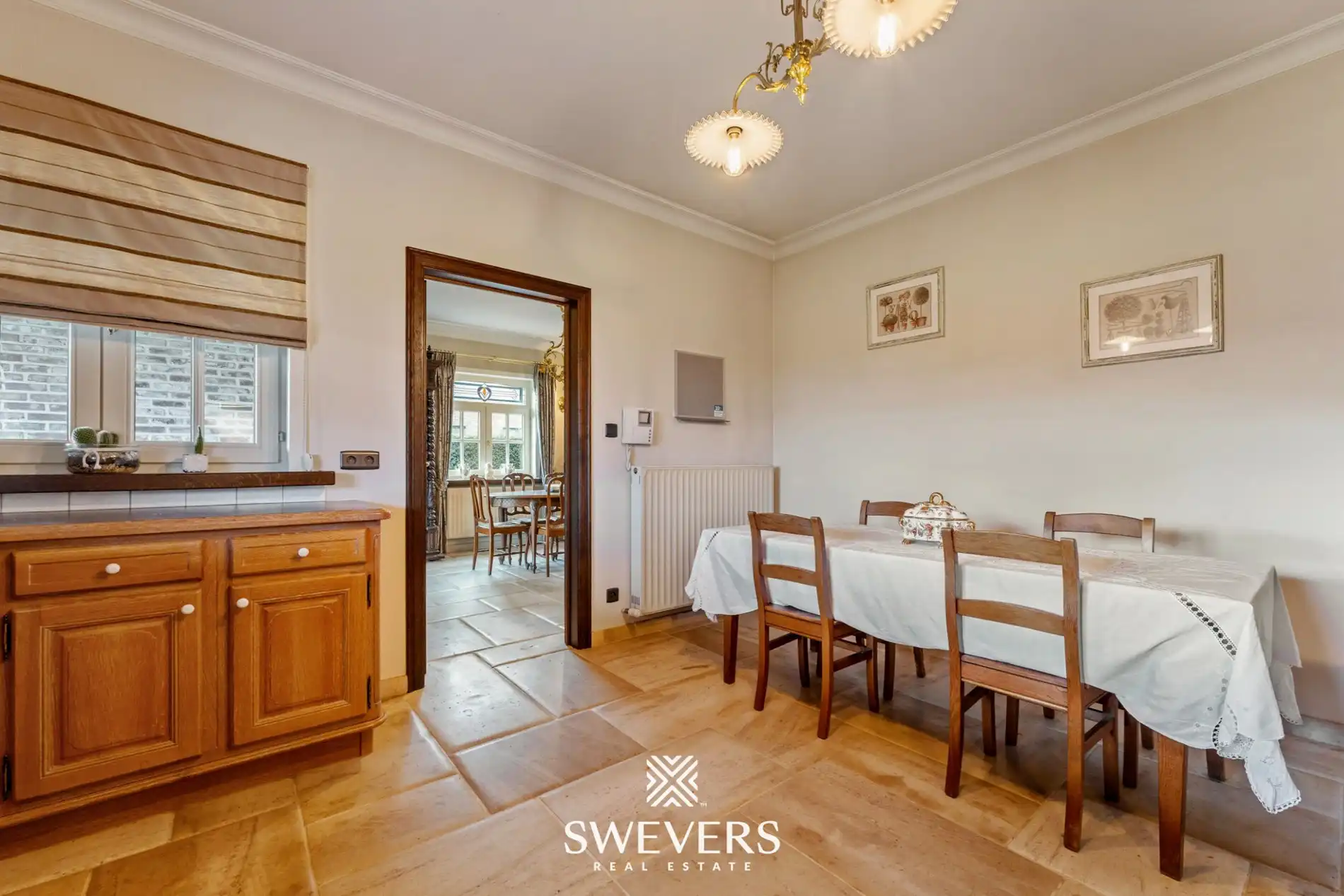 Ruime open bebouwing met 4 slaapkamers en zonnige tuin in Houthalen foto 14