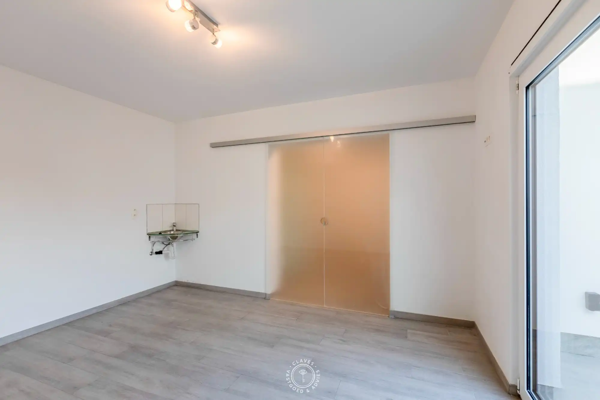 Ruim en energiezuinig gelijkvloers appartement op wandelafstand van de Schelde foto 11