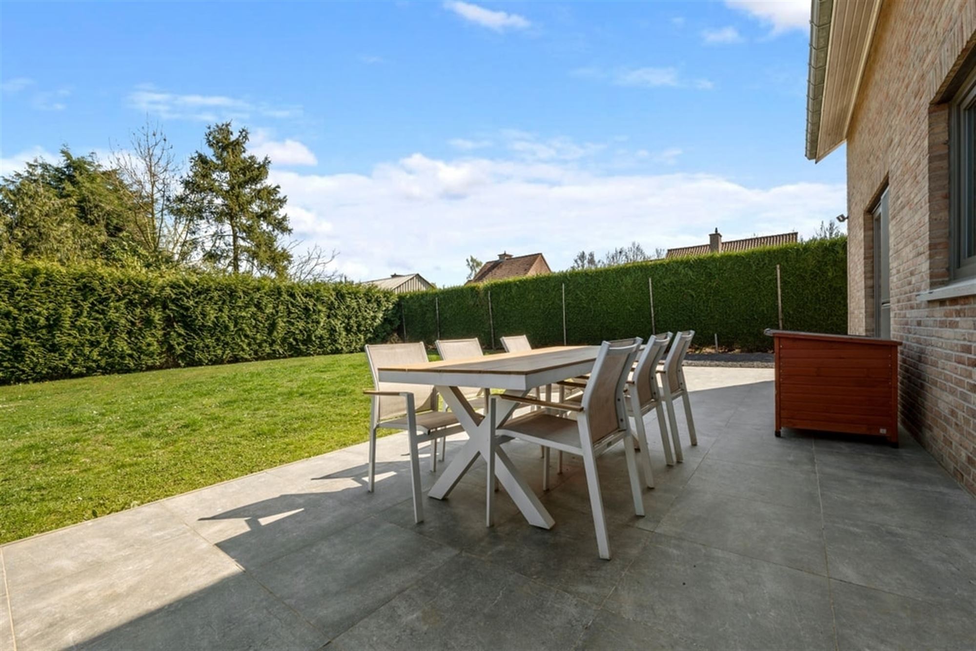 GEZELLIGE GEZINSWONING MET GARAGE OP EEN TOPLOCATIE IN ZEPPEREN  foto 31