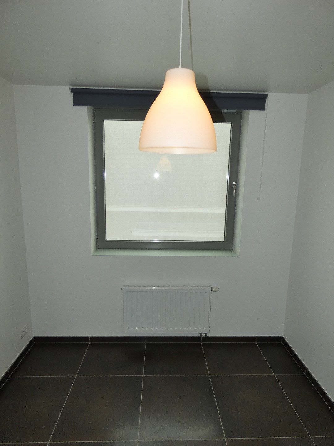Lichtrijk 2-slp appartement (90 m²) met ruim zonneterras en autostaanplaats. foto 12