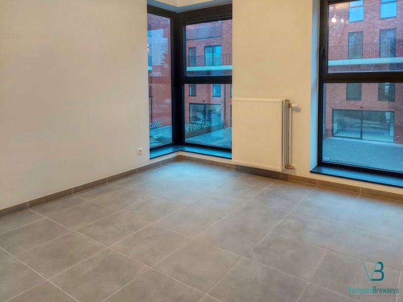 Nieuwbouwappartement met alle comfort en terras foto 7