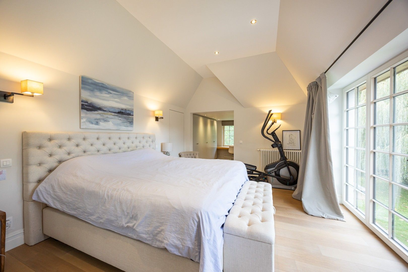 RUIME EXCLUSIEVE VILLA GELEGEN IN DE SCHADUW VAN HET PEERDSBOS foto 12