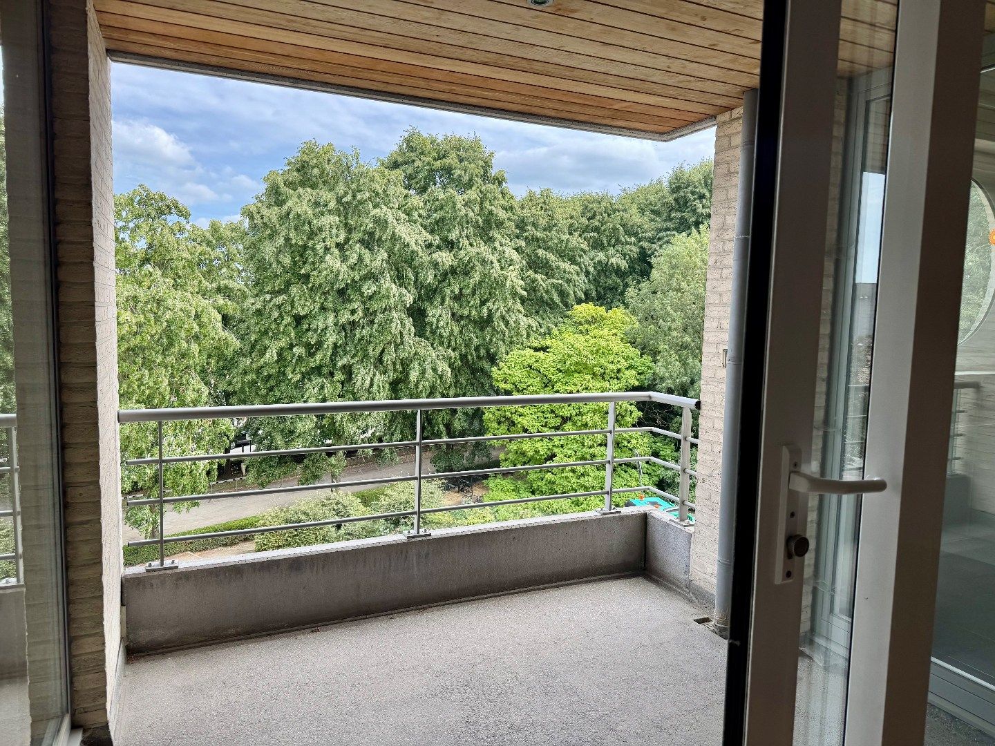 Wonen met uitzicht op het park in hartje Aalst 🌳✨ foto 6