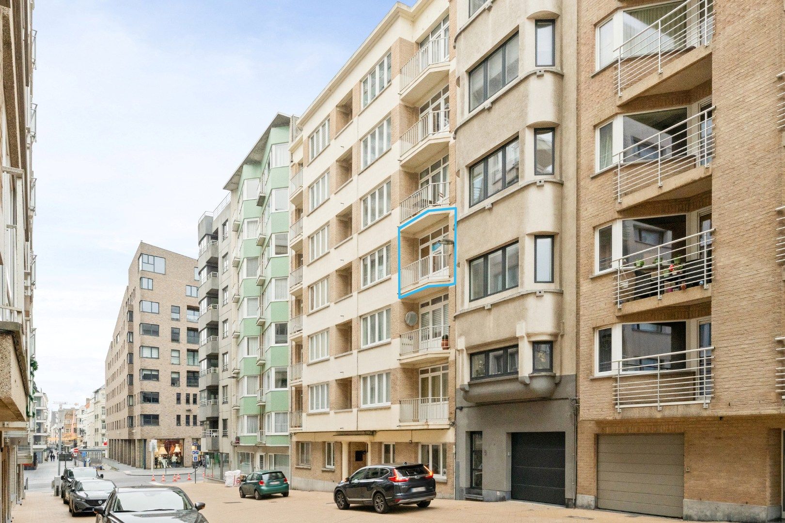 Met zorg gerenoveerd appartement op prachtige ligging met lateraal zeezicht en gunstig EPC-label B foto 24