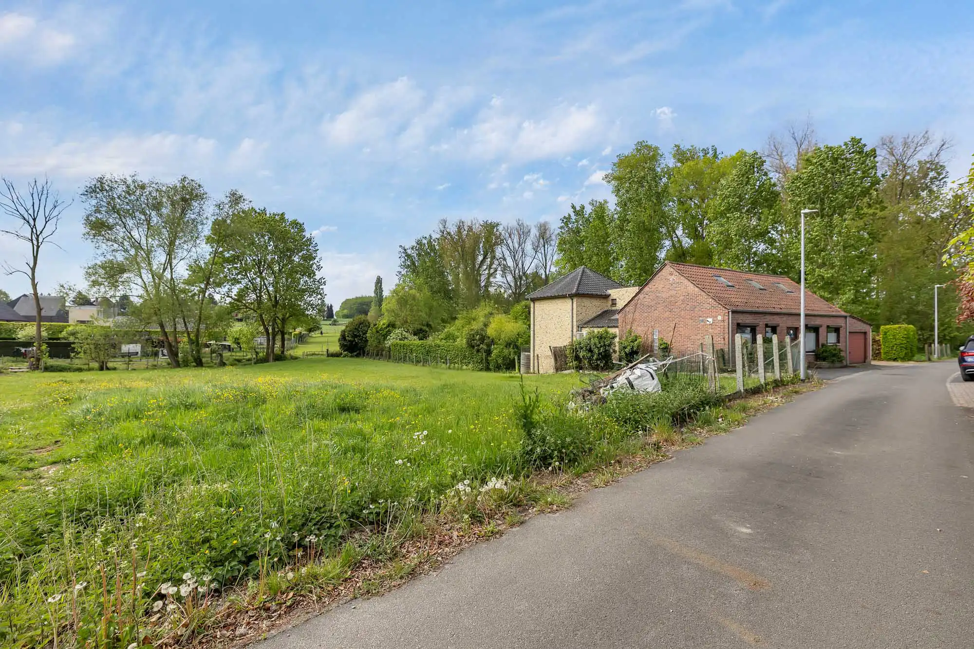 Rustig gelegen bouwgrond op toplocatie foto 2