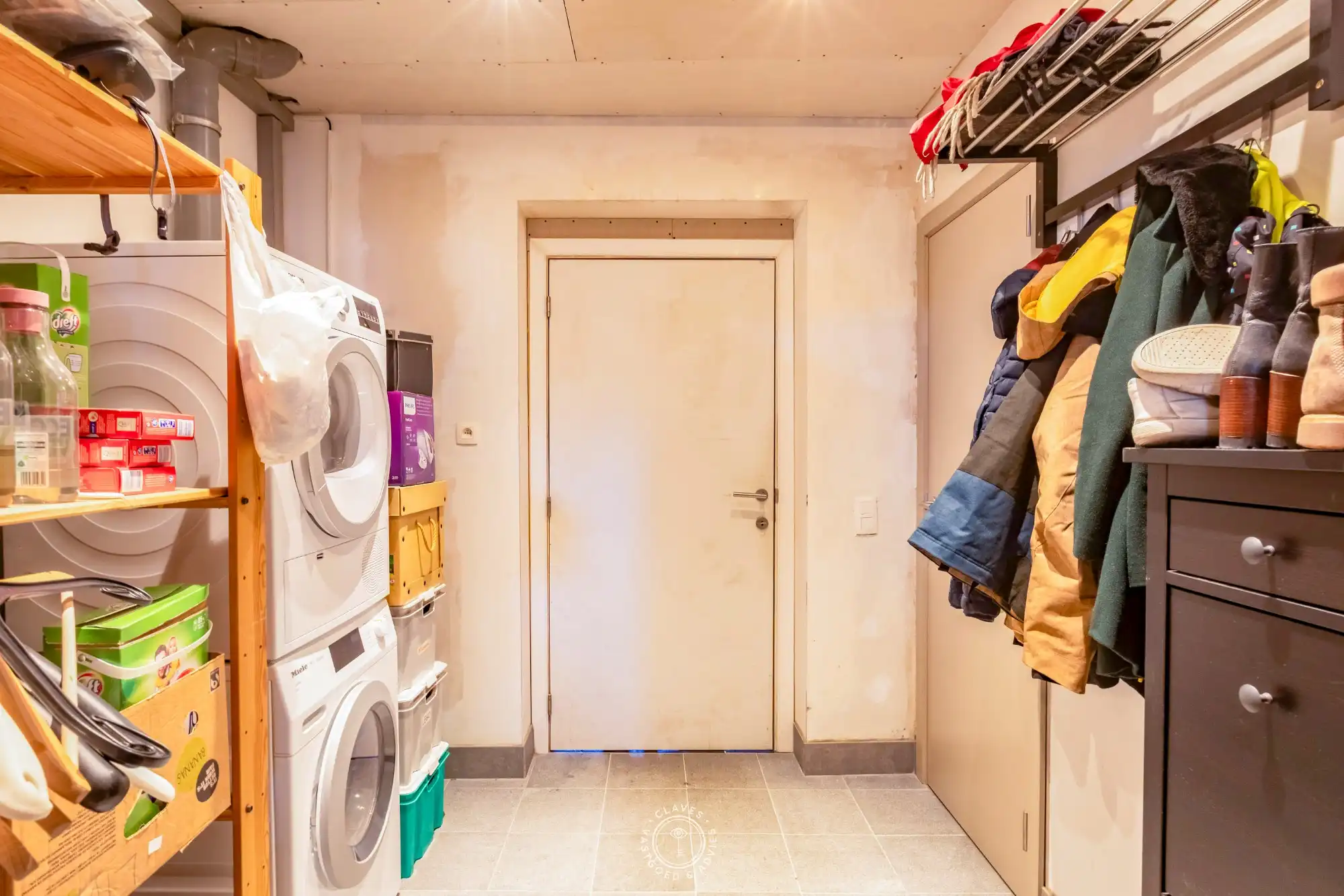 Ruime bel-etage woning met polyvalente ruimte foto 15