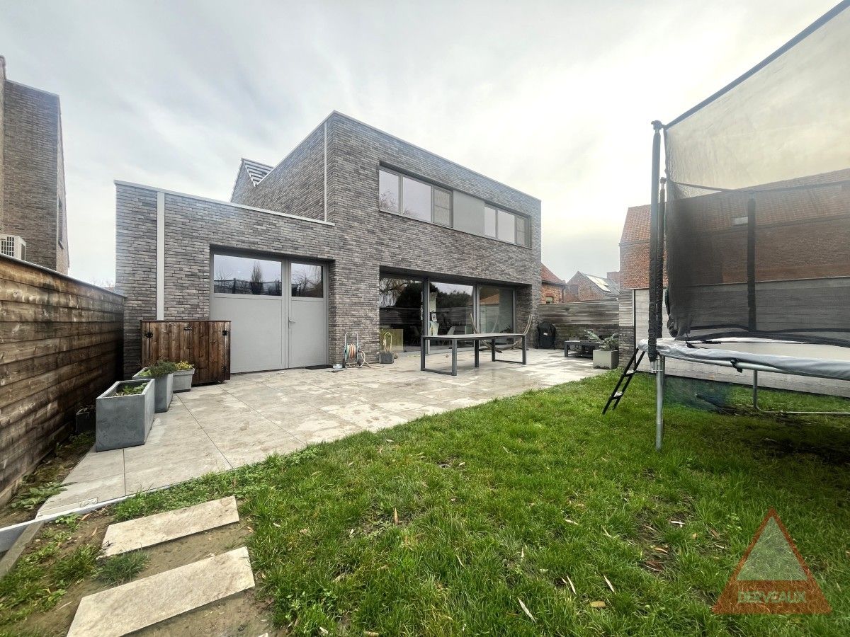 Langemark-Poelkapelle – Instapklare, volledig gerenoveerde woning met garage foto 21